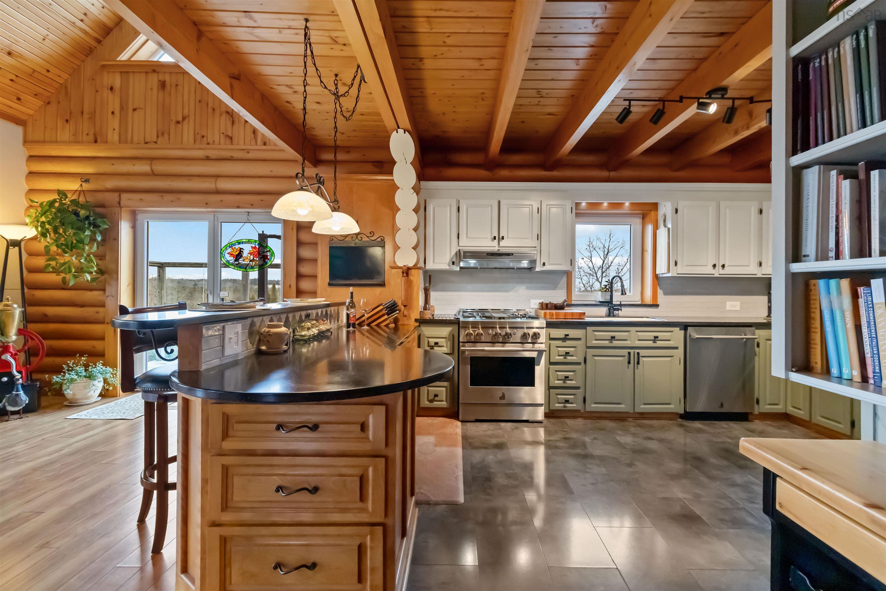 $799,900.00: 4058 Highway 325, Newcombville