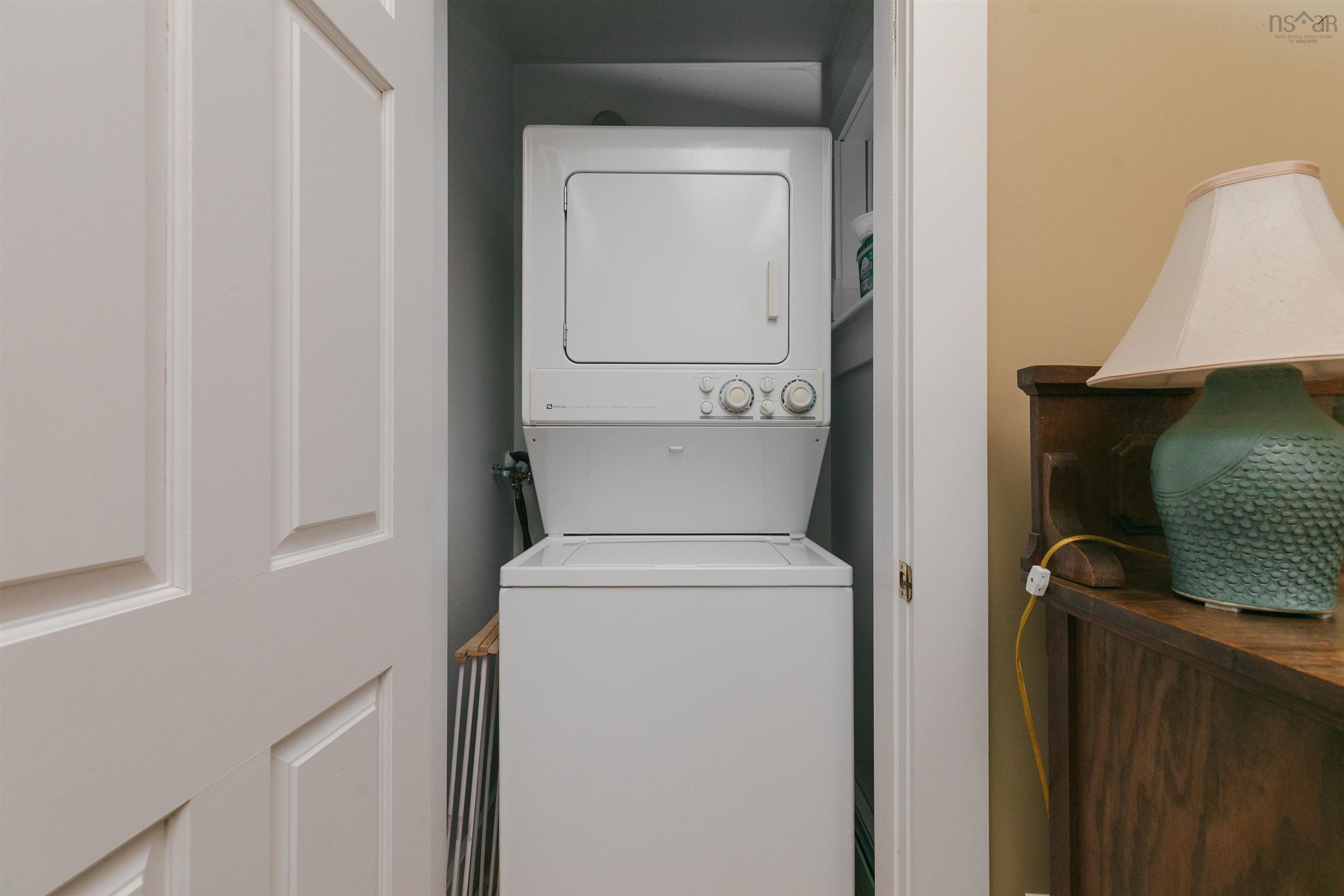 $559,900.00: 181 Central Street, Chester