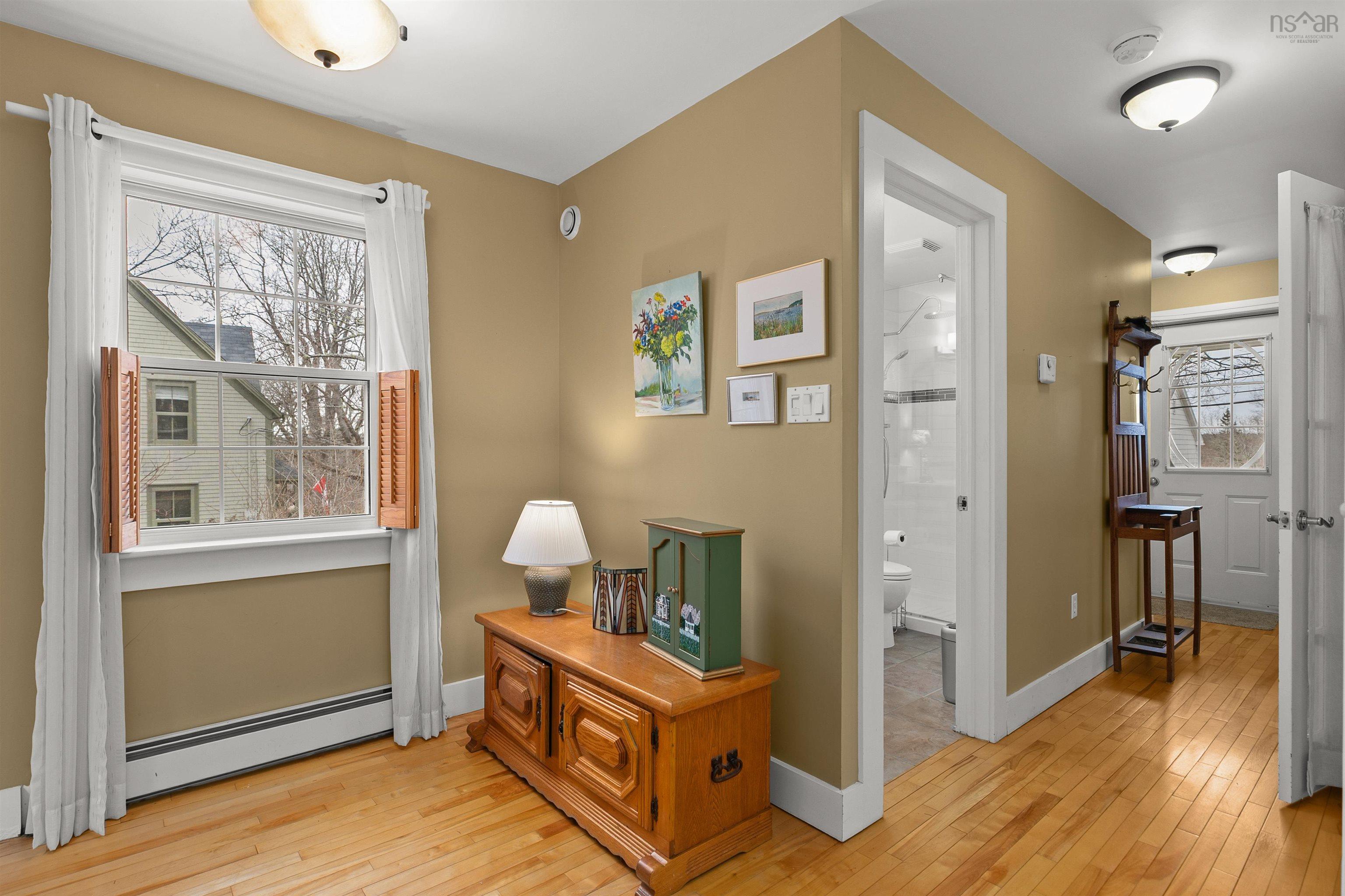 $559,900.00: 181 Central Street, Chester