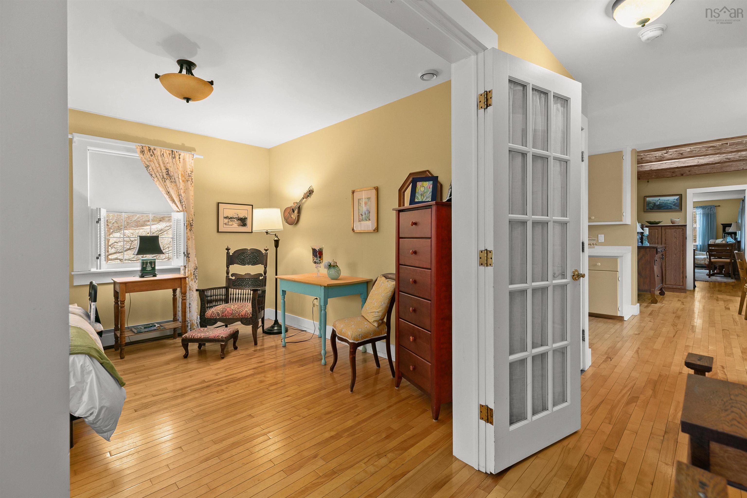 $559,900.00: 181 Central Street, Chester