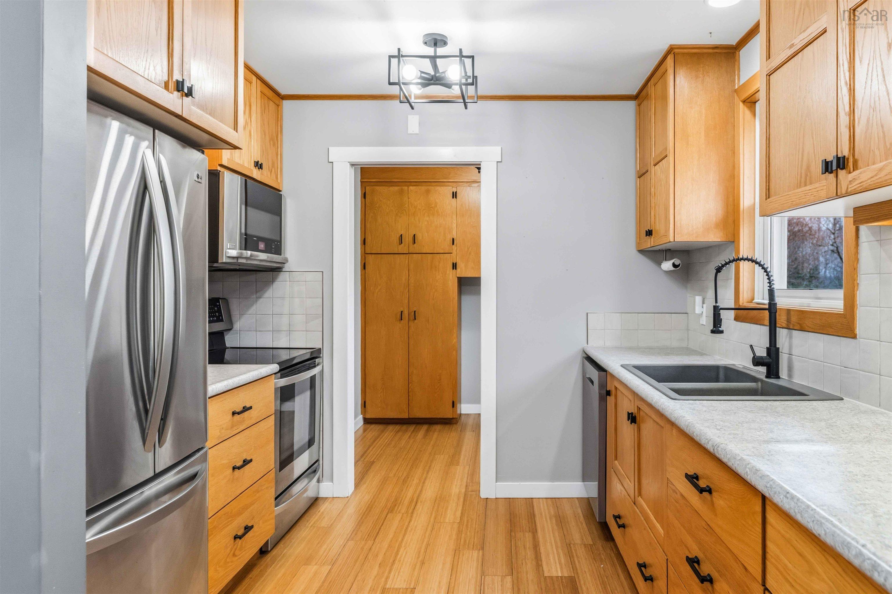 $559,000.00: 6 Robinson Drive, Berwick