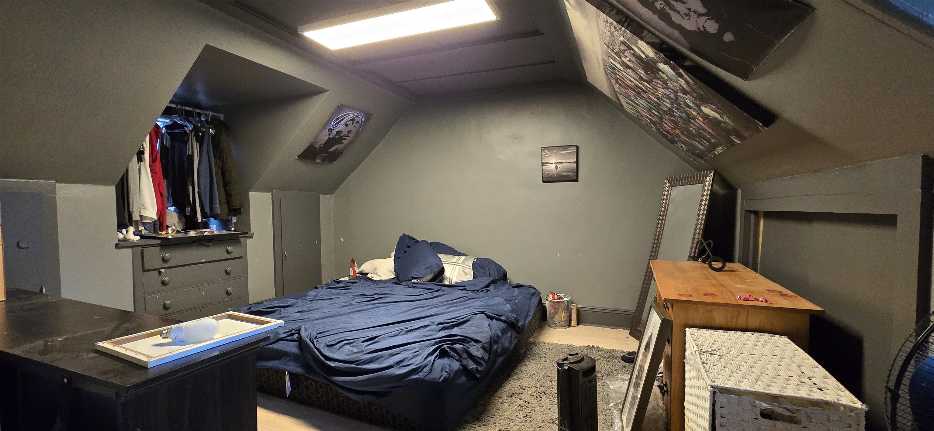 $249,900.00: 1618 King Street, Windsor