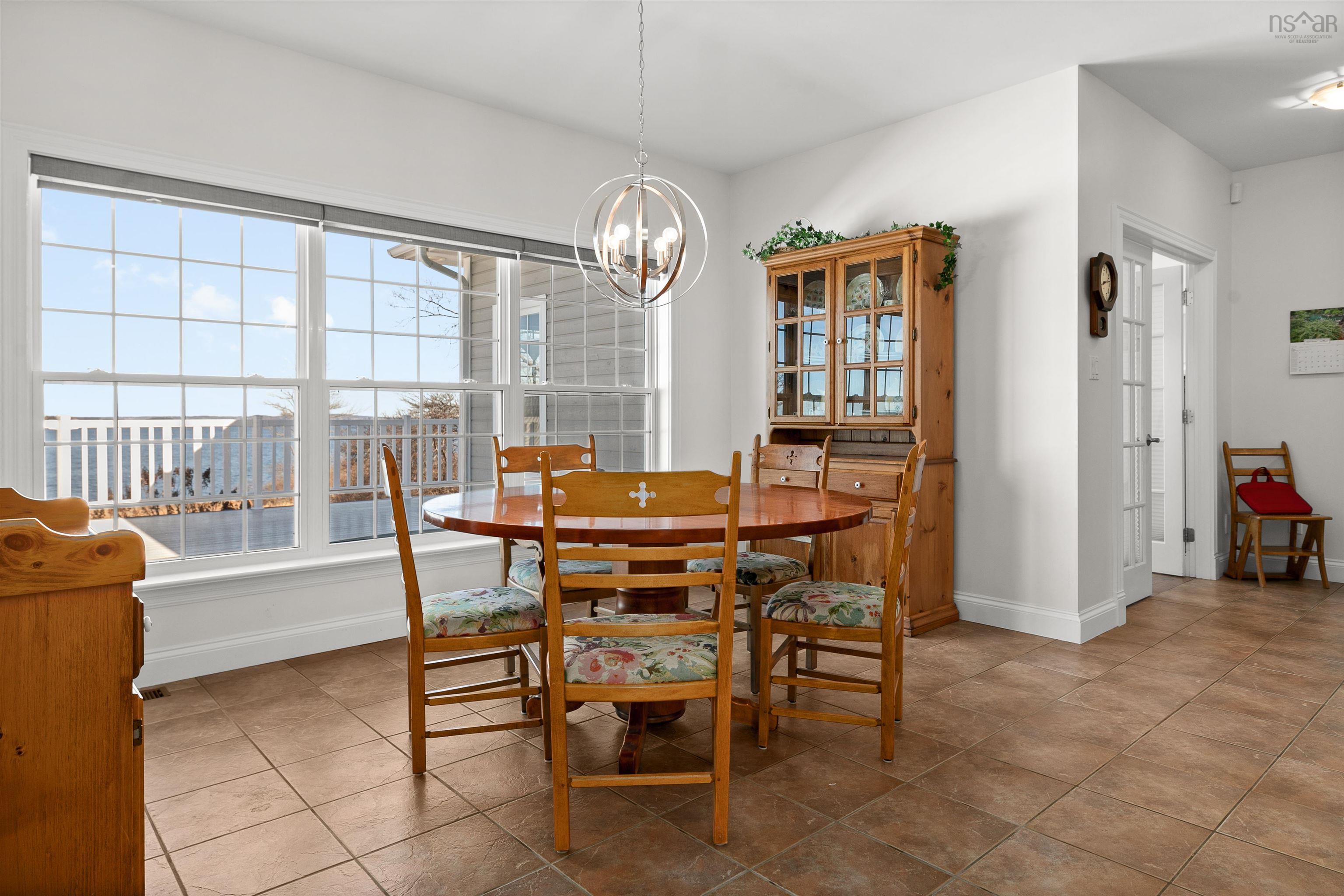 $1,695,000.00: 35 Sea Oaks Lane, Martins Point