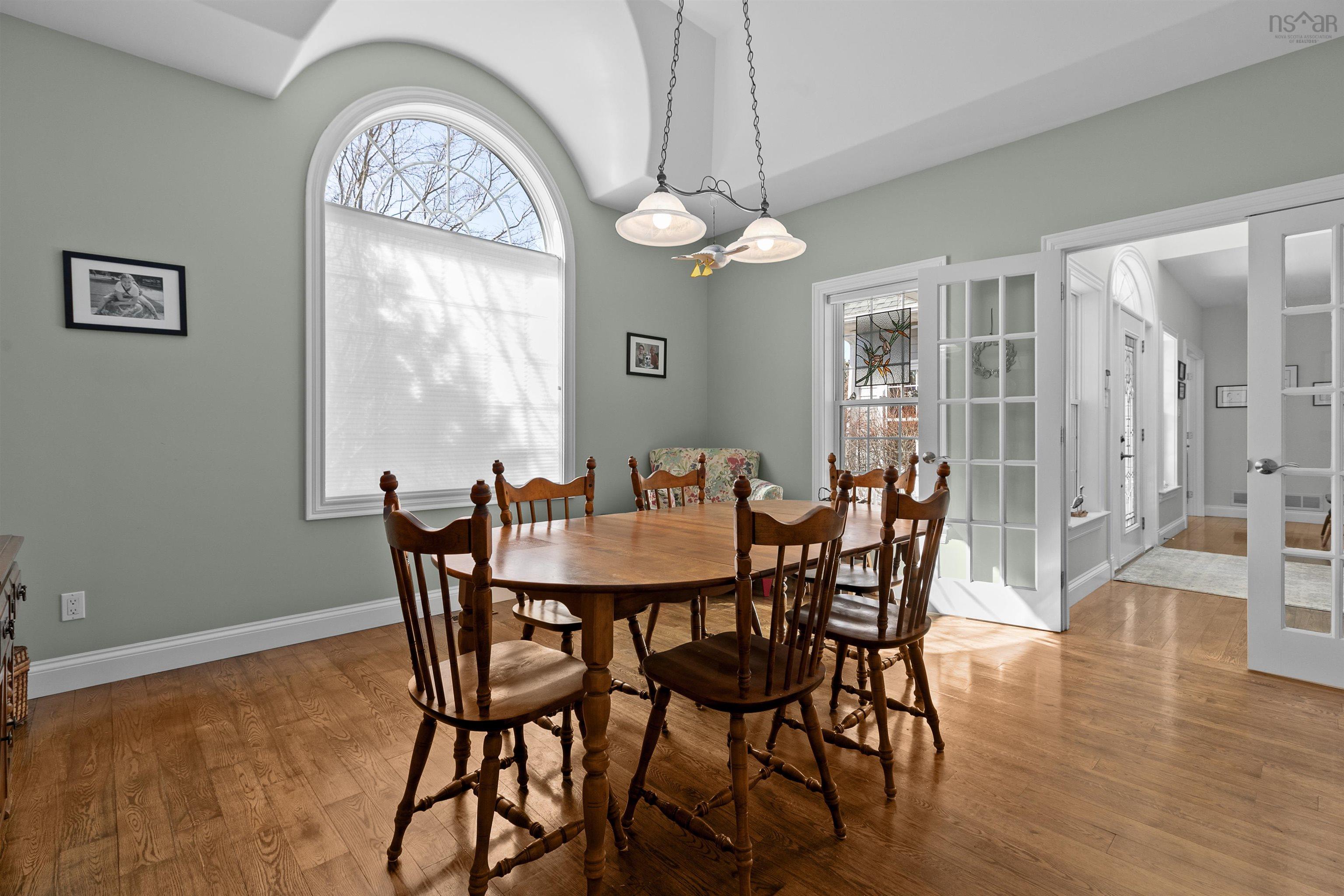 $1,695,000.00: 35 Sea Oaks Lane, Martins Point