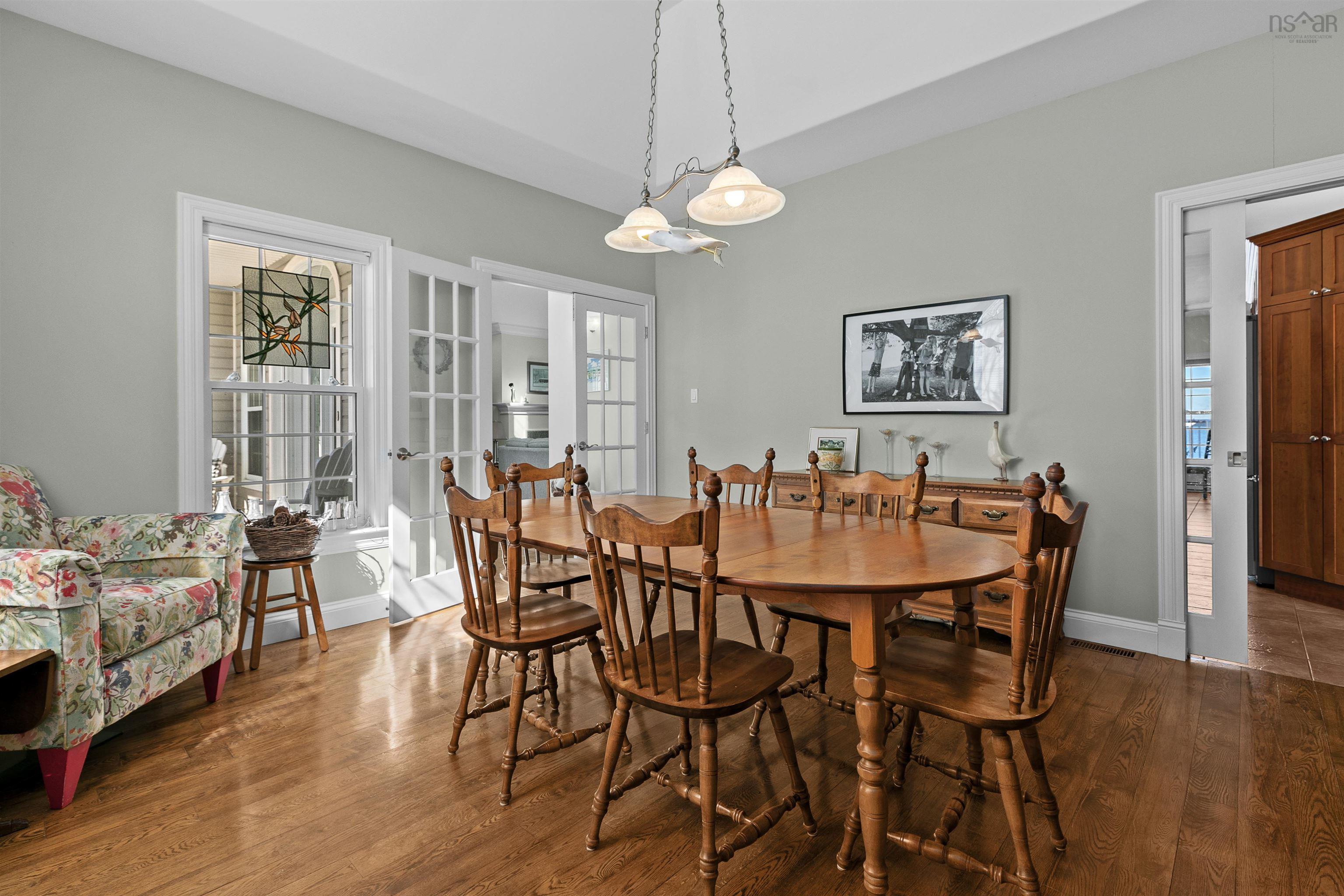 $1,695,000.00: 35 Sea Oaks Lane, Martins Point