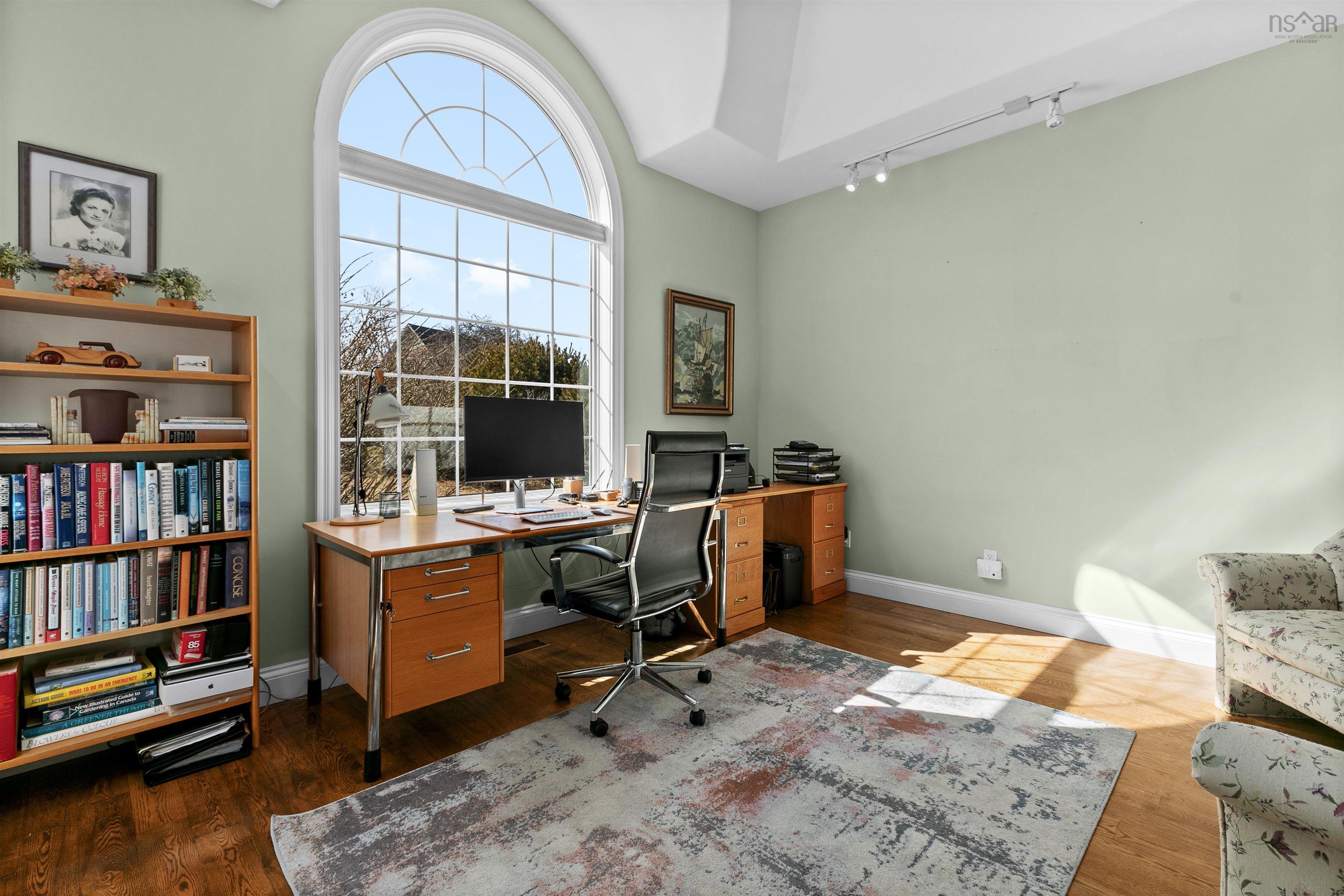 $1,695,000.00: 35 Sea Oaks Lane, Martins Point