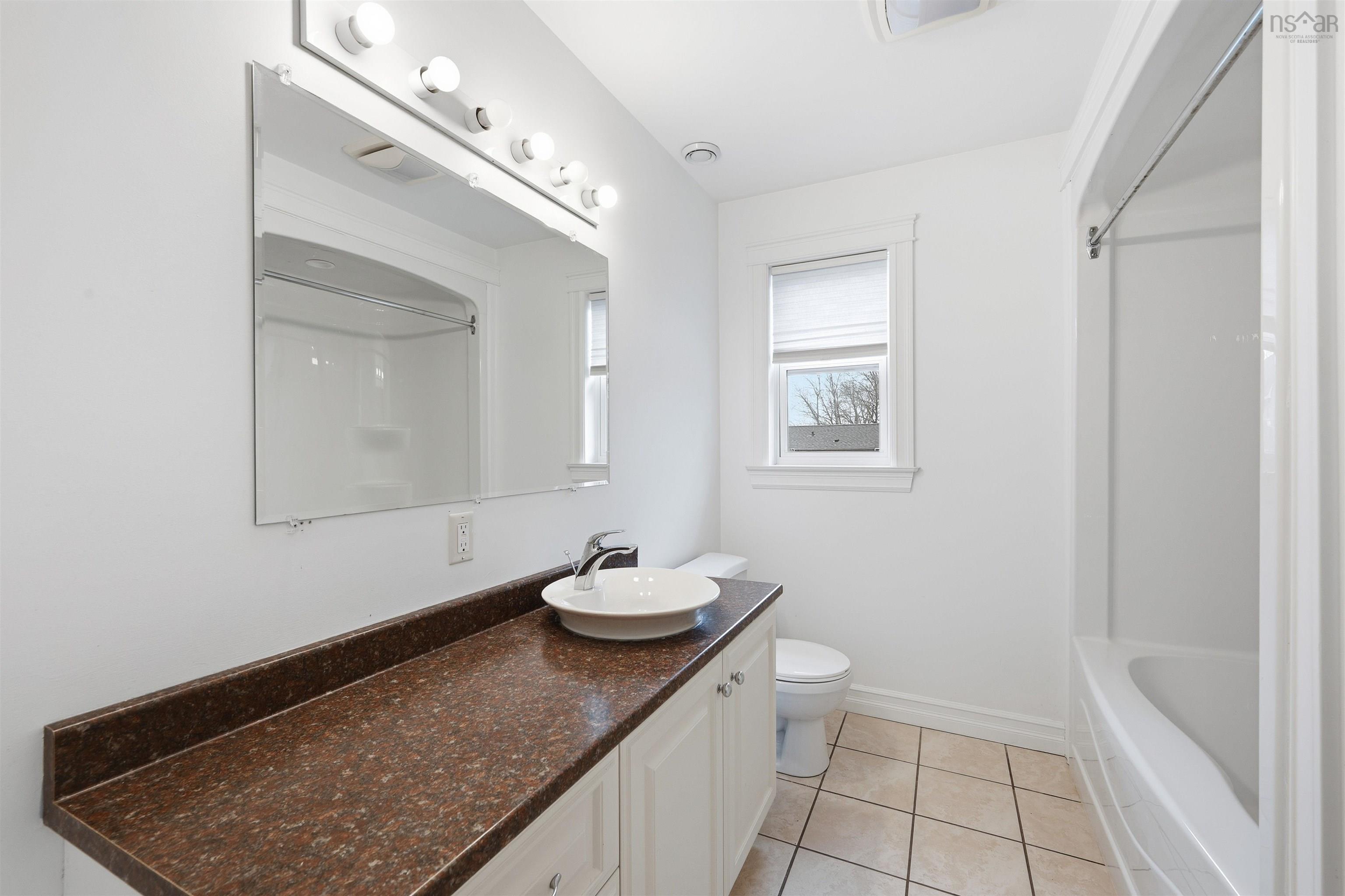 24 Gilbert Street, Beaver Bank, NS (MLS 202601000)