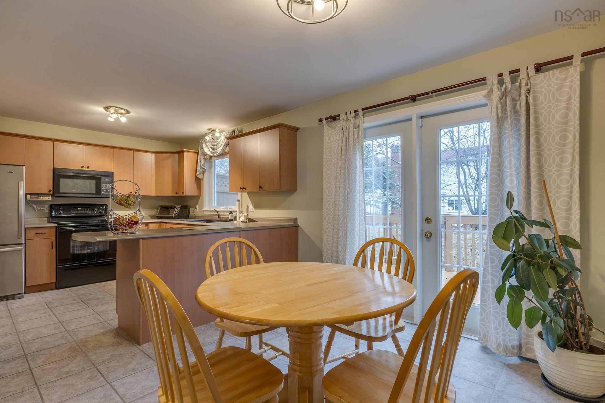 159 Village Green Lane, Dartmouth, NS (MLS 202601004)