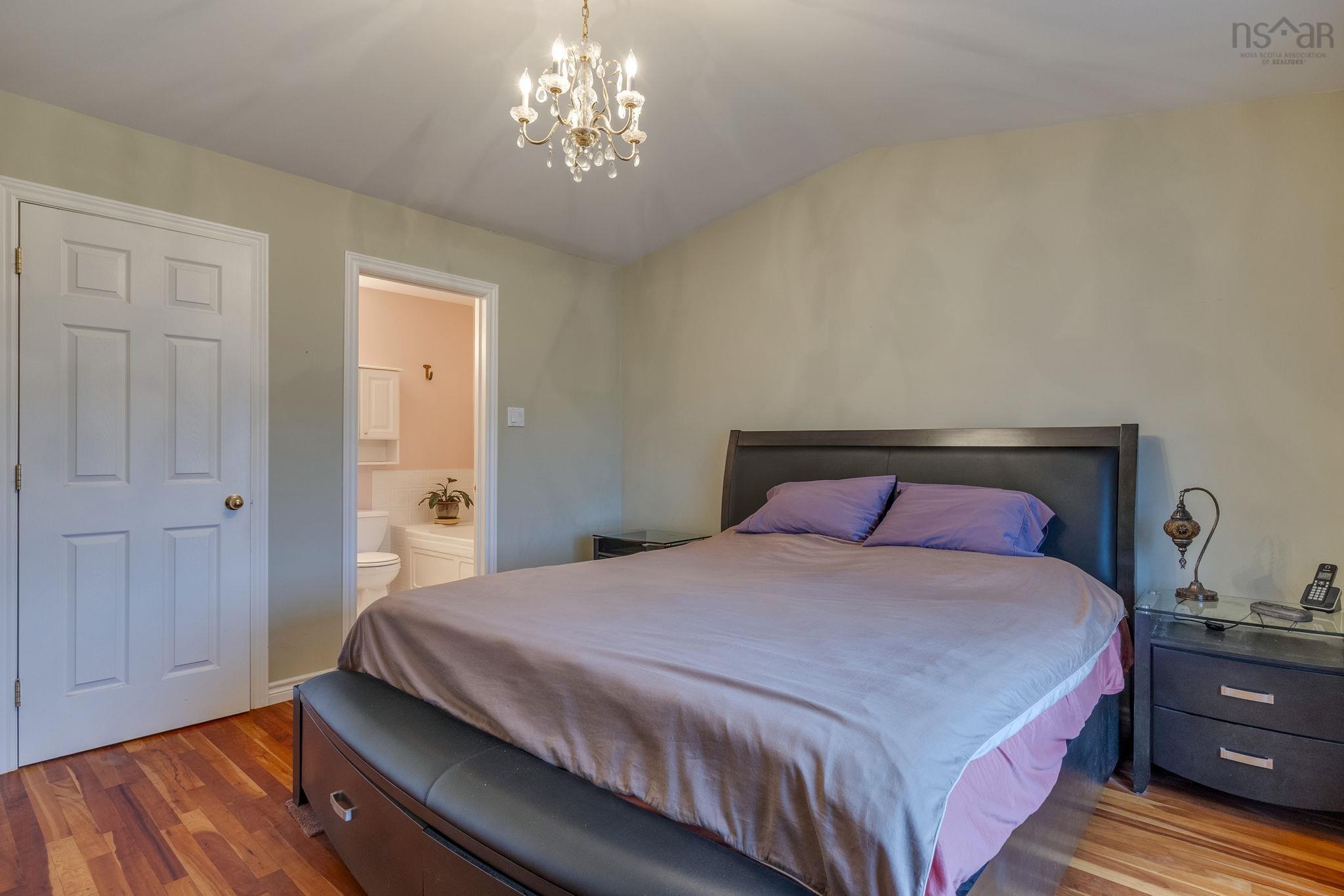 159 Village Green Lane, Dartmouth, NS (MLS 202601004)