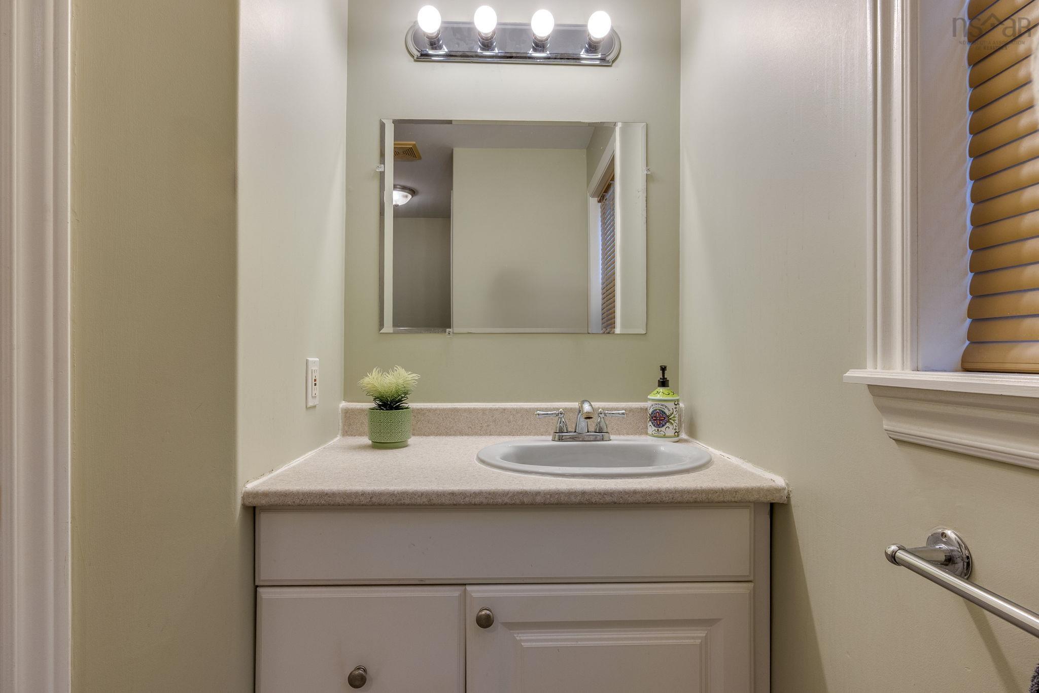 159 Village Green Lane, Dartmouth, NS (MLS 202601004)