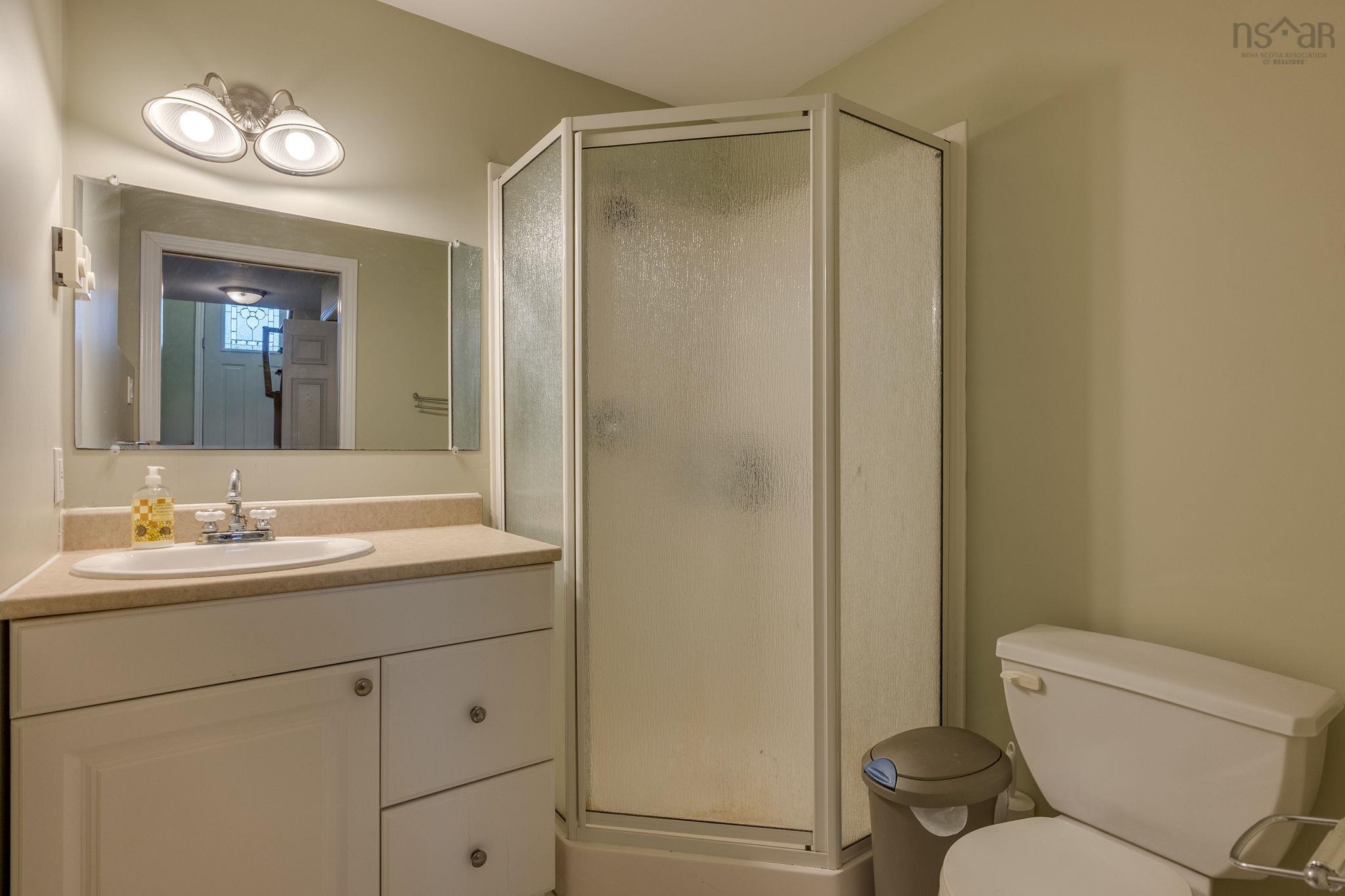 159 Village Green Lane, Dartmouth, NS (MLS 202601004)