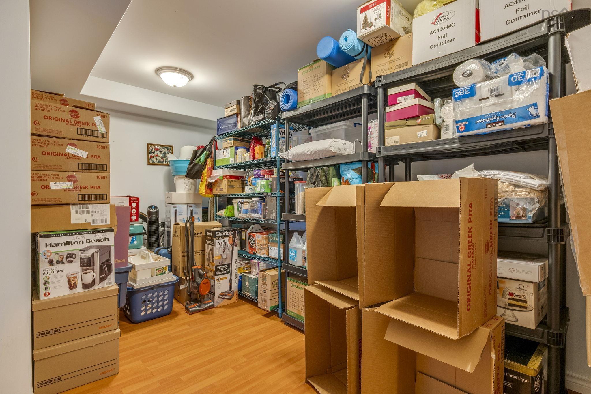 159 Village Green Lane, Dartmouth, NS (MLS 202601004)