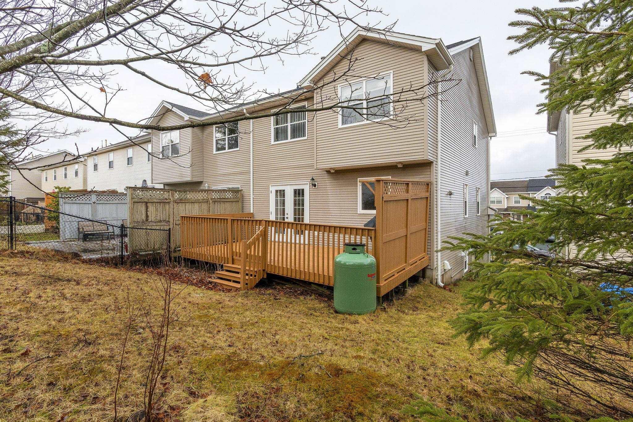 159 Village Green Lane, Dartmouth, NS (MLS 202601004)