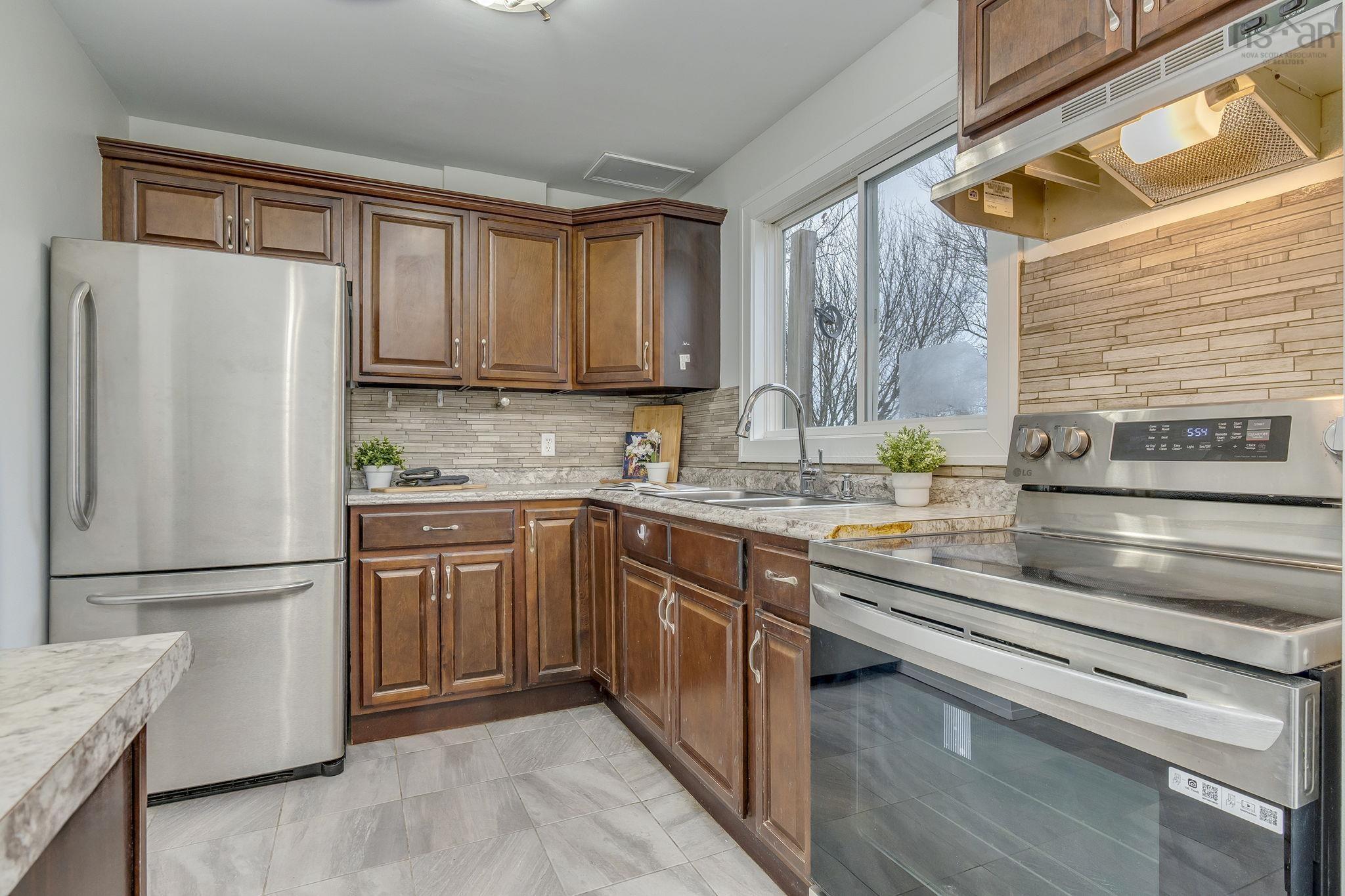 $428,800.00: 30 Cole Drive, Cole Harbour