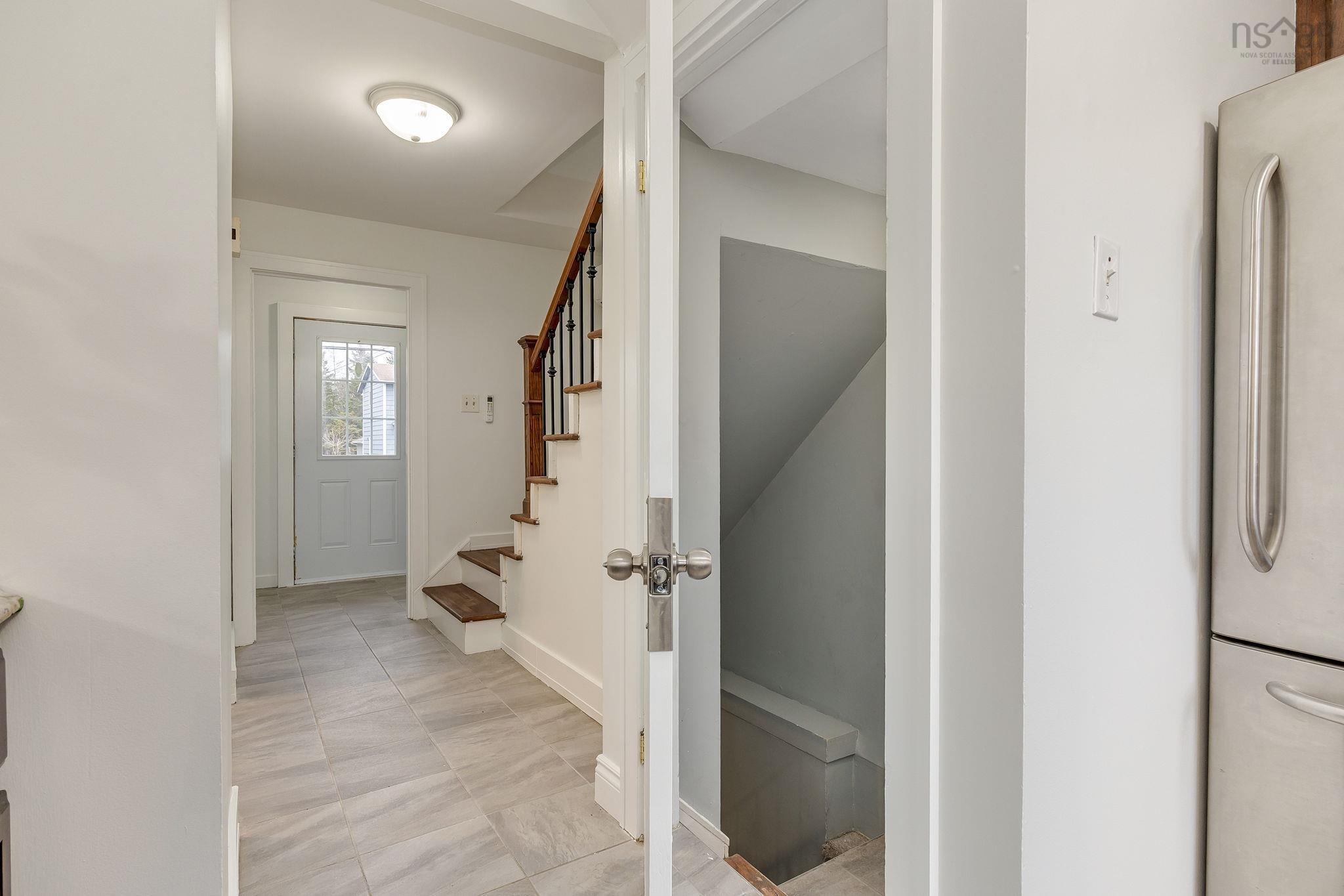 $428,800.00: 30 Cole Drive, Cole Harbour