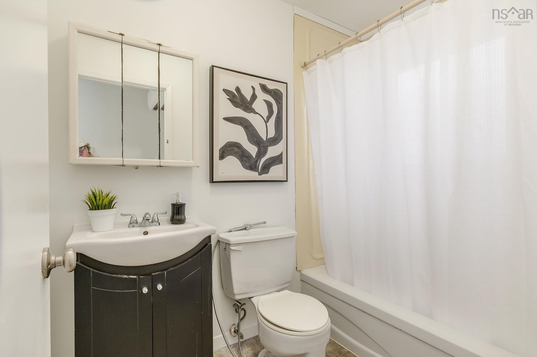 $428,800.00: 30 Cole Drive, Cole Harbour