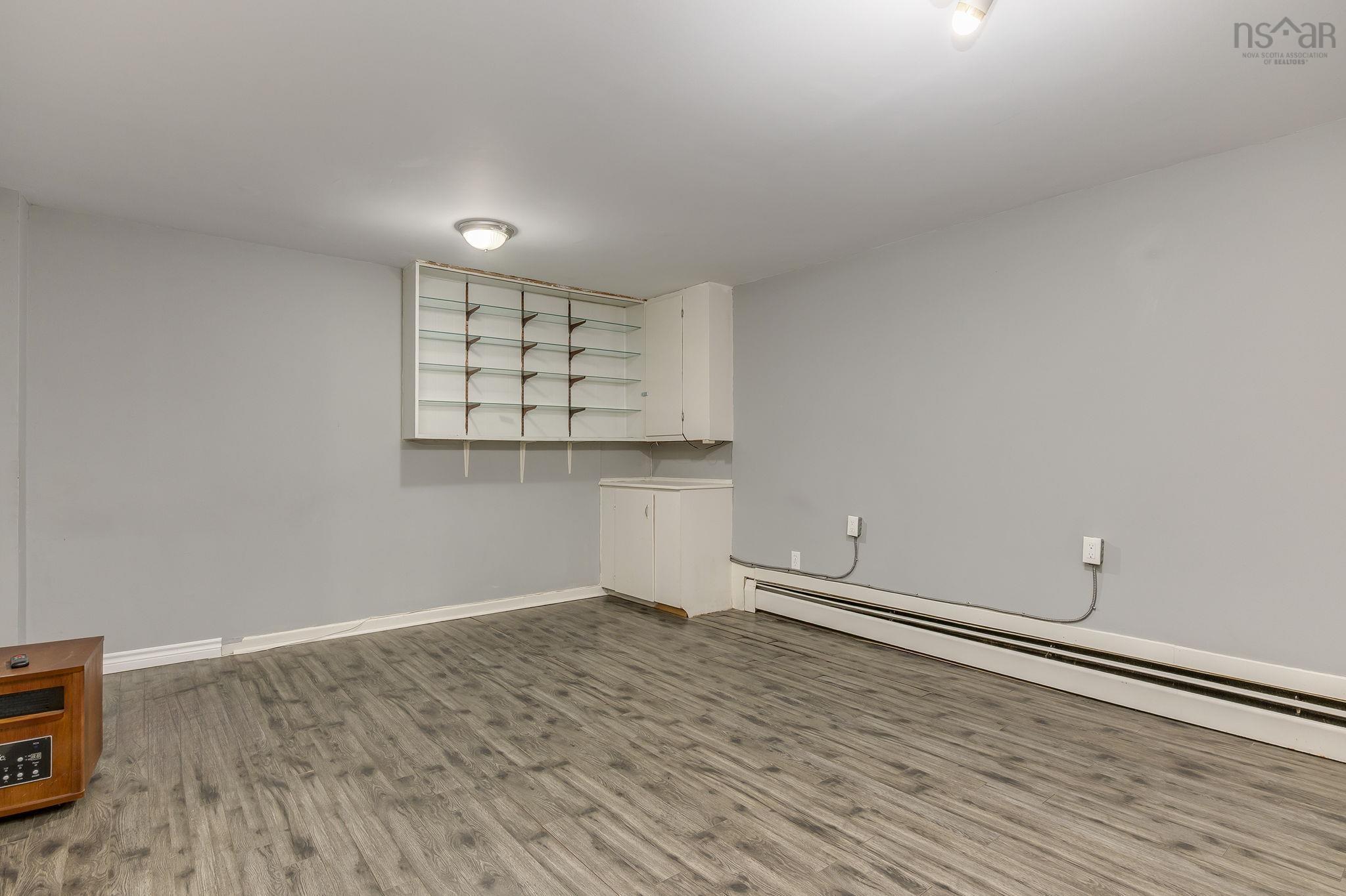 $428,800.00: 30 Cole Drive, Cole Harbour