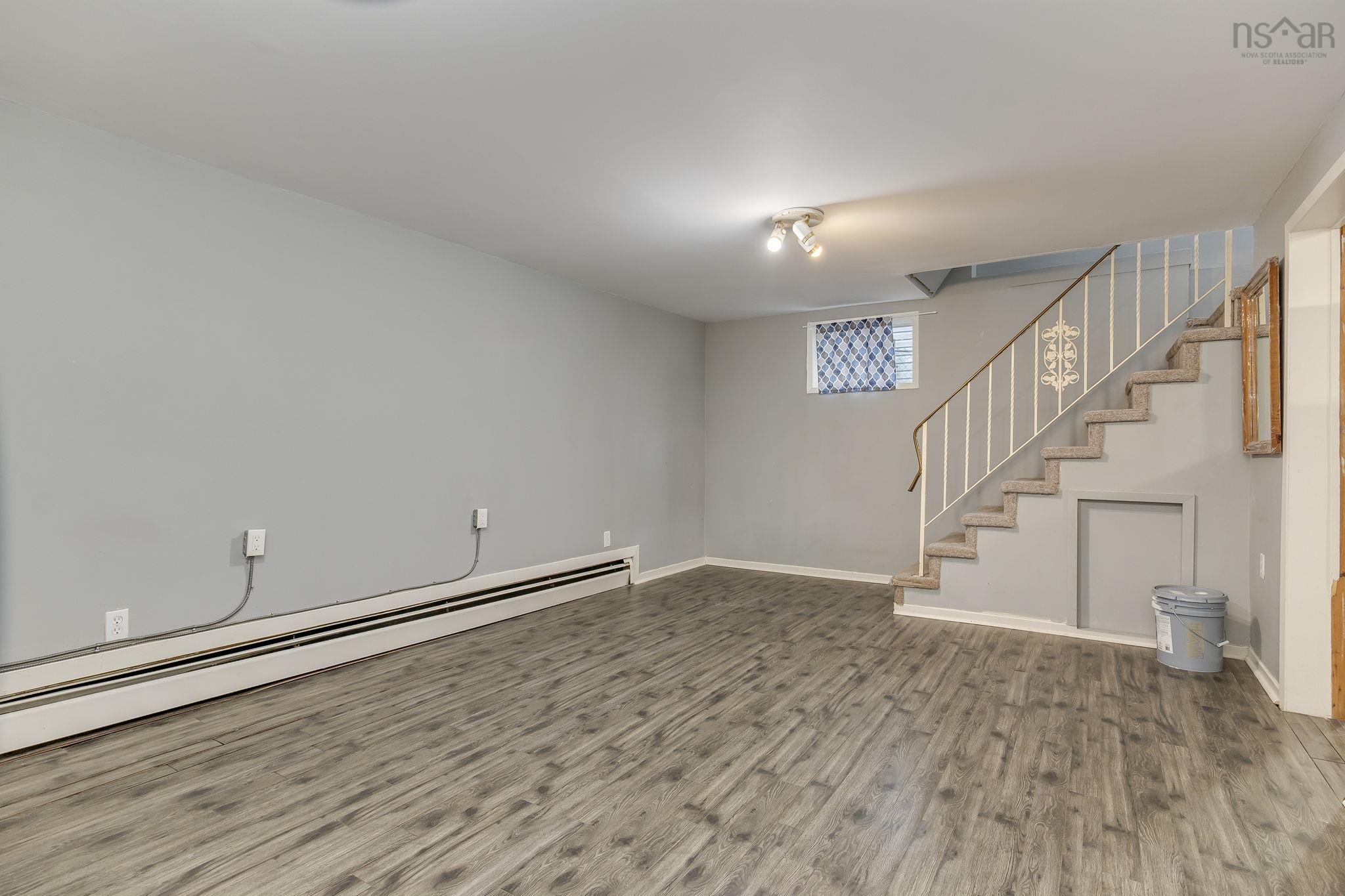 $428,800.00: 30 Cole Drive, Cole Harbour