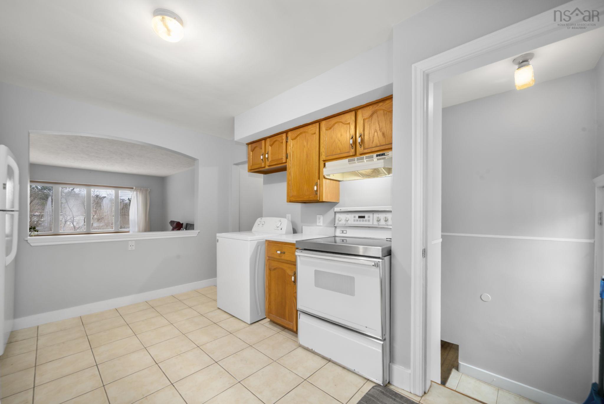 $514,000.00: 282 Rocky Lake Drive, Bedford