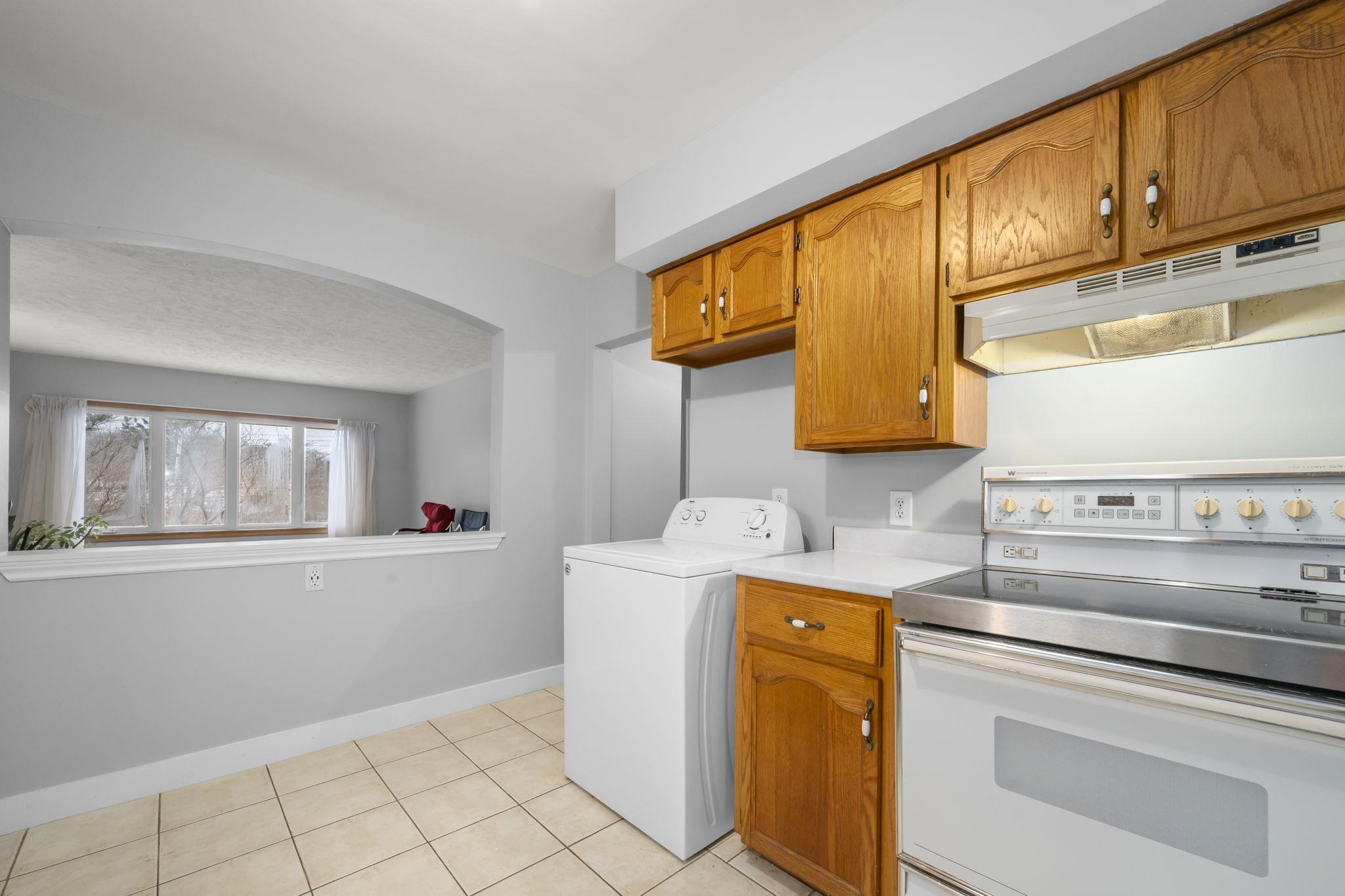 $514,000.00: 282 Rocky Lake Drive, Bedford