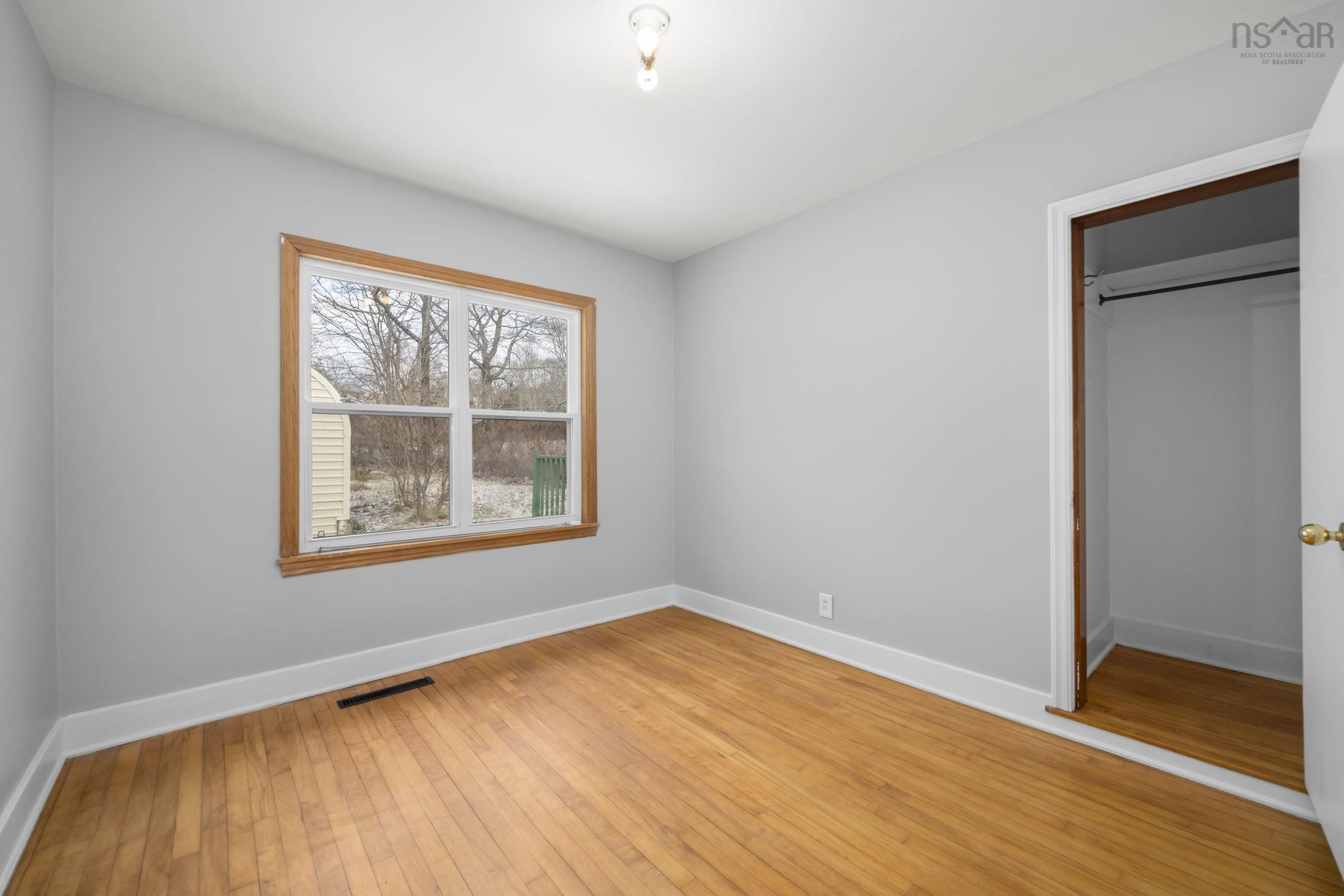 $514,000.00: 282 Rocky Lake Drive, Bedford