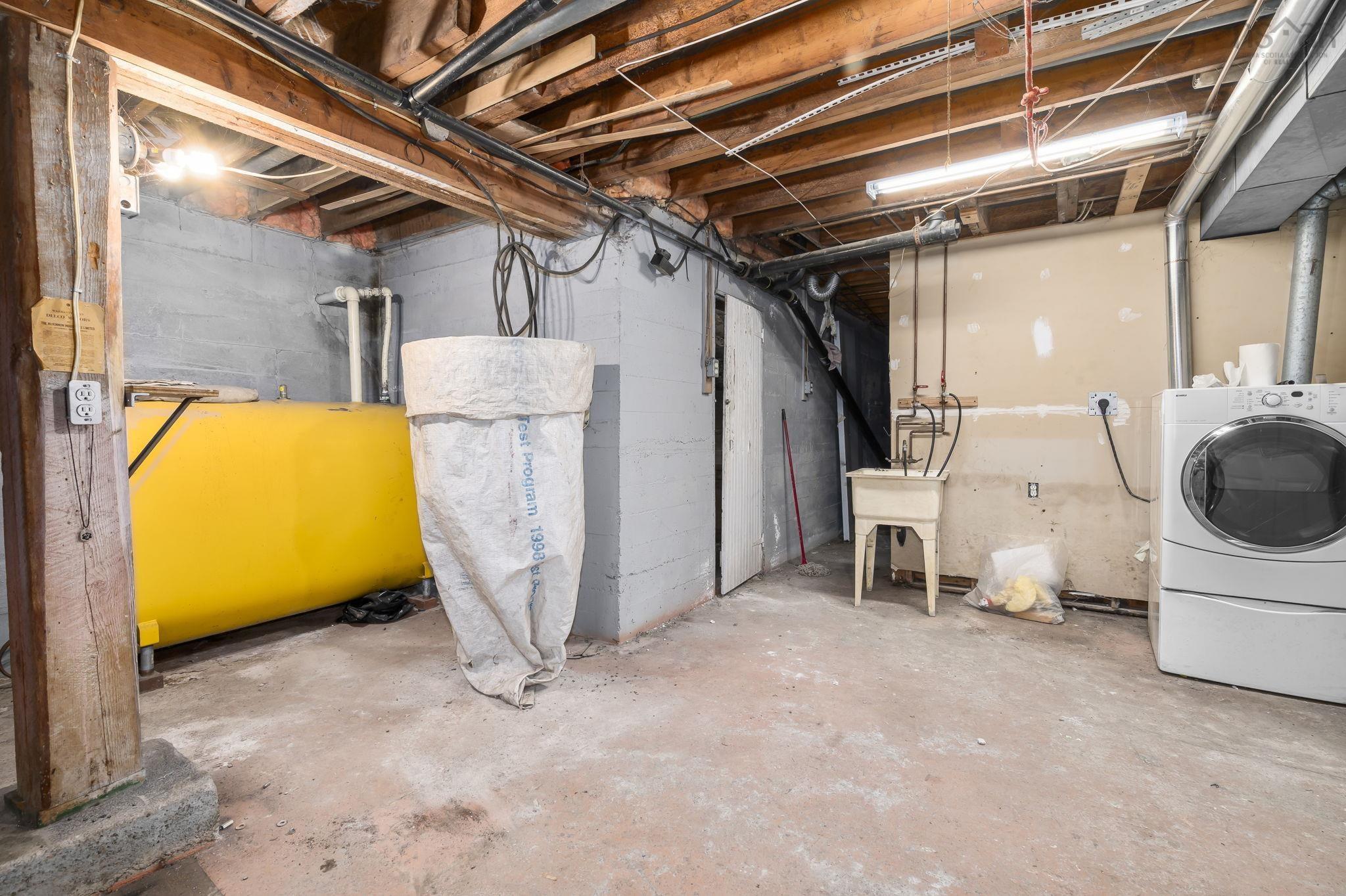 $514,000.00: 282 Rocky Lake Drive, Bedford