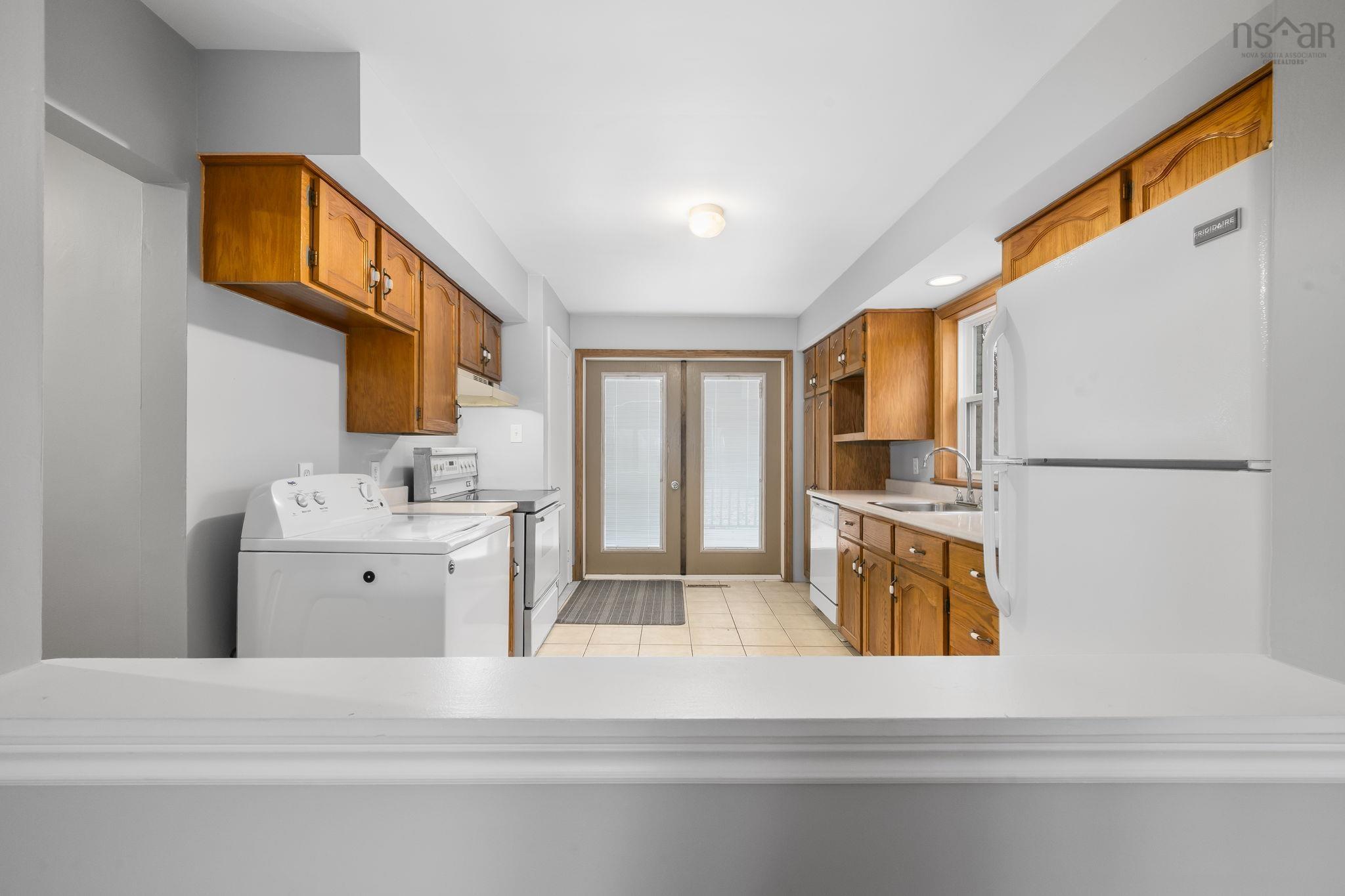 $514,000.00: 282 Rocky Lake Drive, Bedford