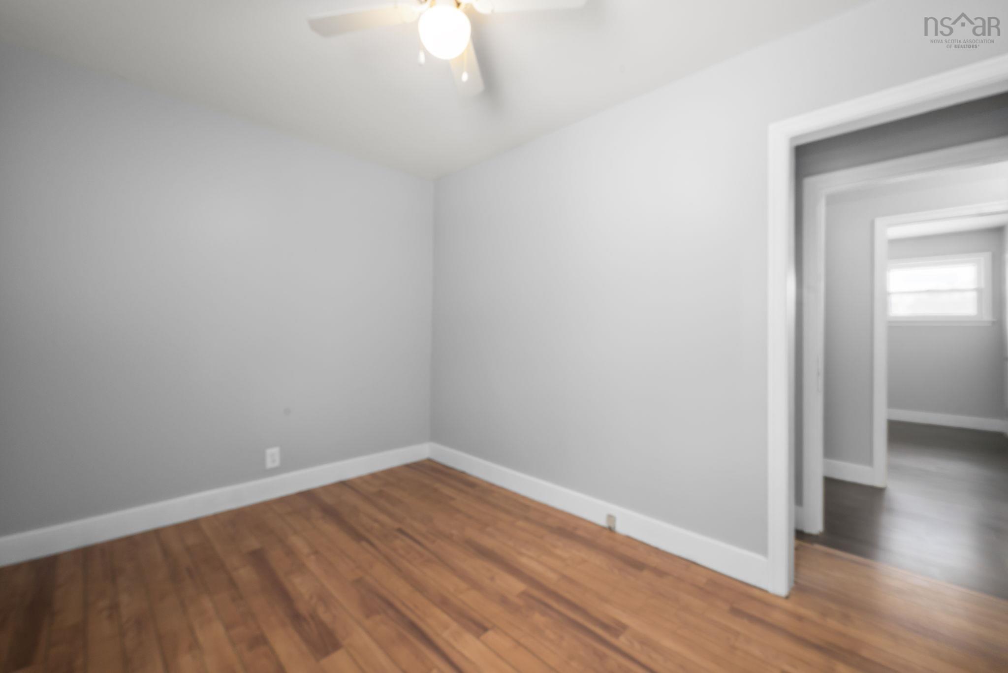 $479,000.00: 276 Rocky Lake Drive, Bedford