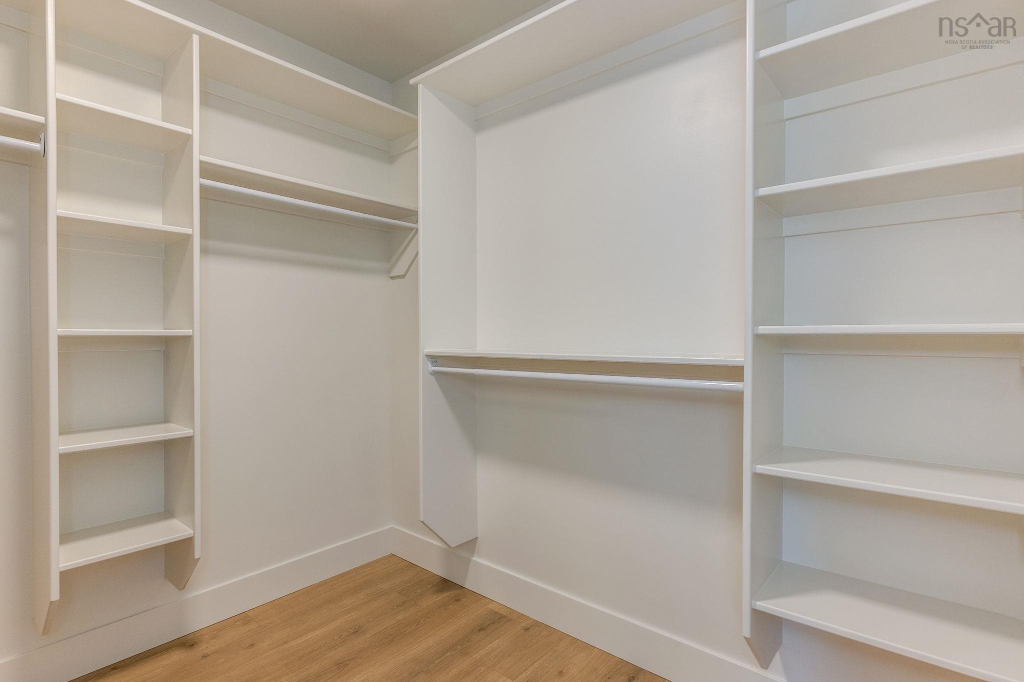 $744,900.00: PC-38 45 Pearlgarden Close, Dartmouth