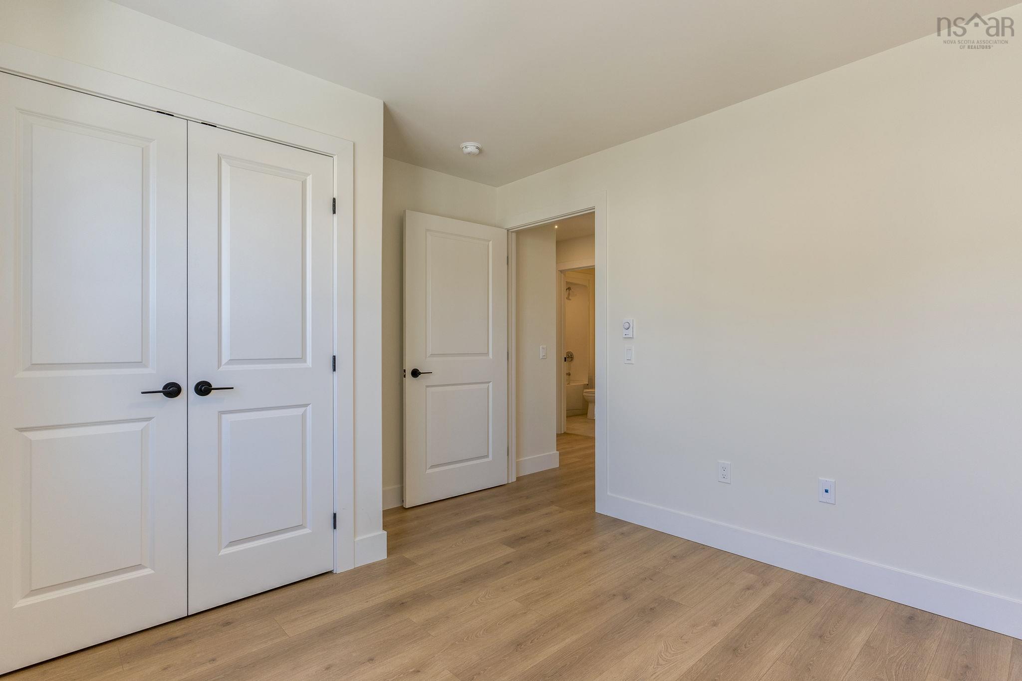 $744,900.00: PC-38 45 Pearlgarden Close, Dartmouth