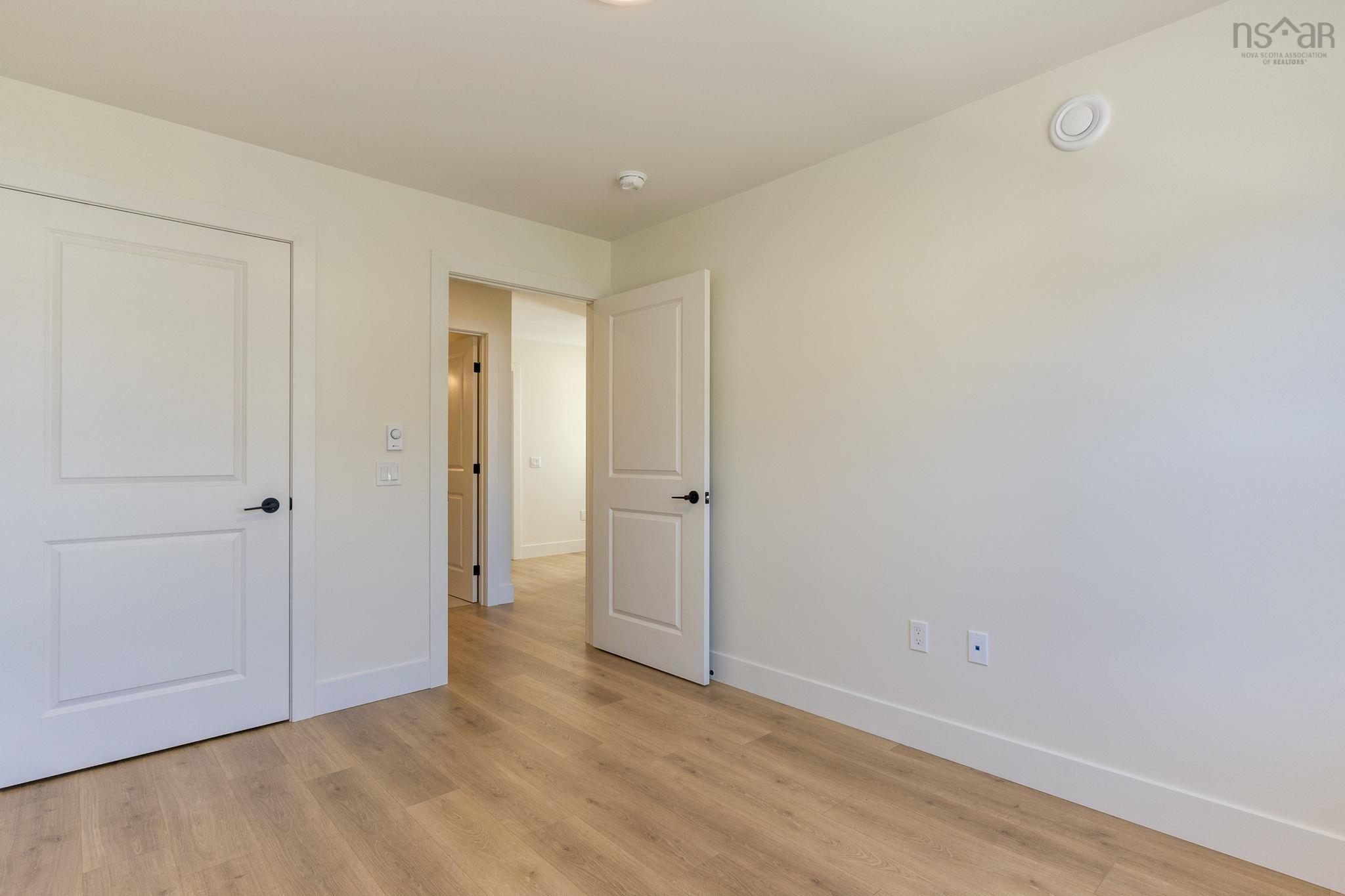 $744,900.00: PC-38 45 Pearlgarden Close, Dartmouth