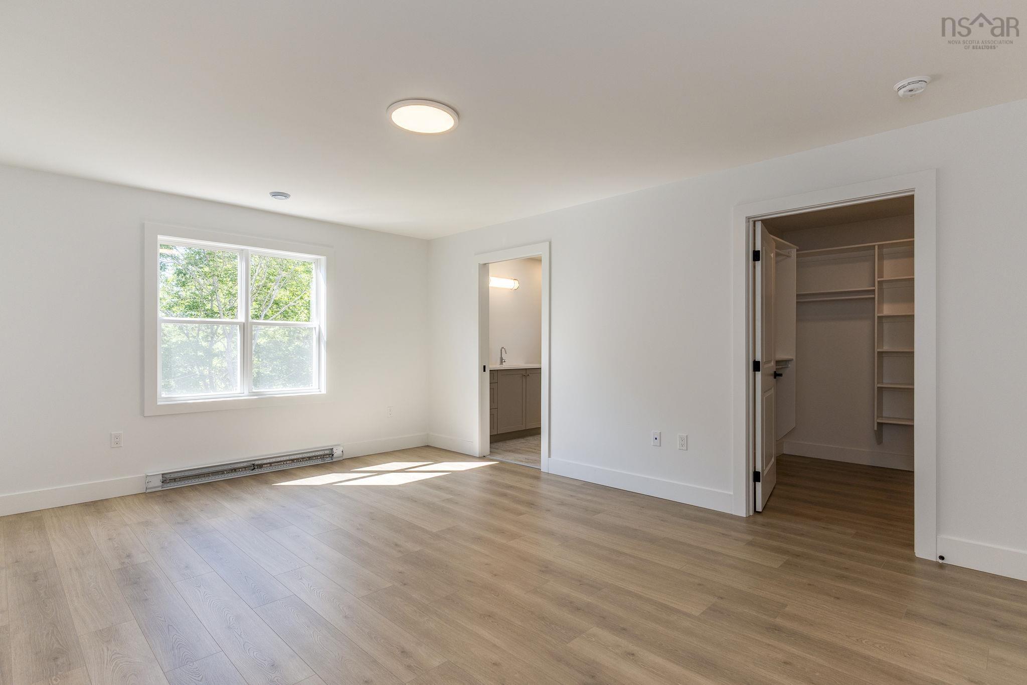 $744,900.00: PC-37 49 Pearlgarden Close, Dartmouth