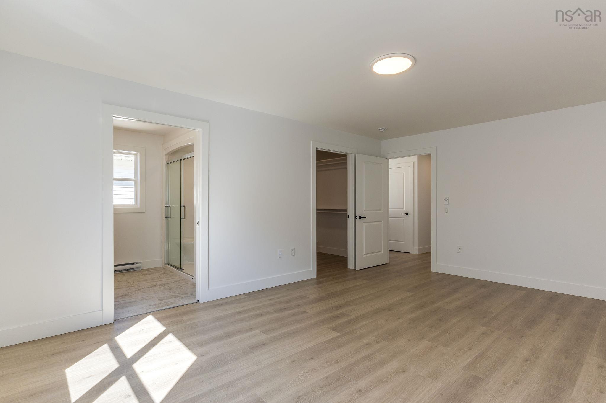 $744,900.00: PC-37 49 Pearlgarden Close, Dartmouth