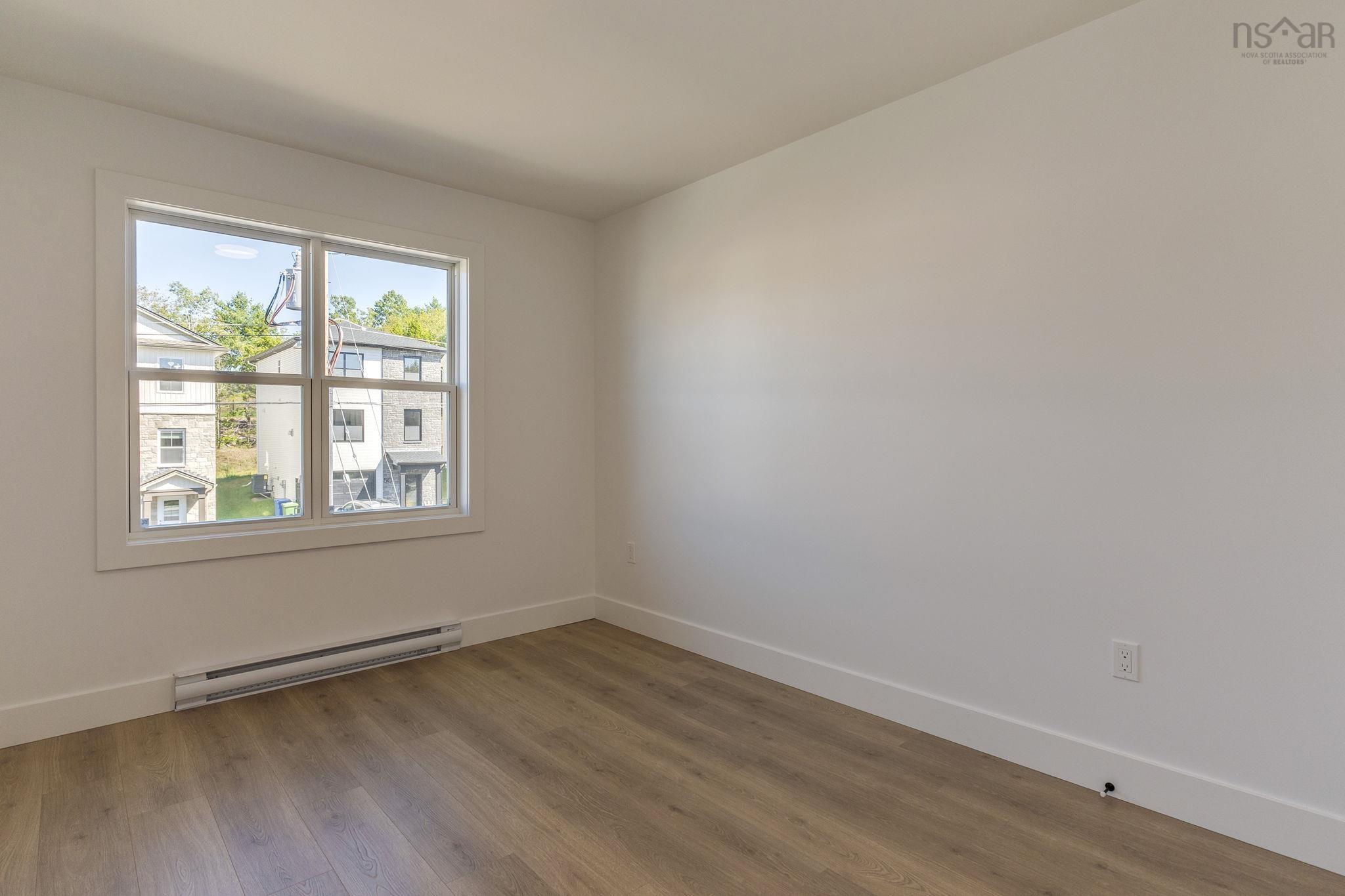 $744,900.00: PC-37 49 Pearlgarden Close, Dartmouth