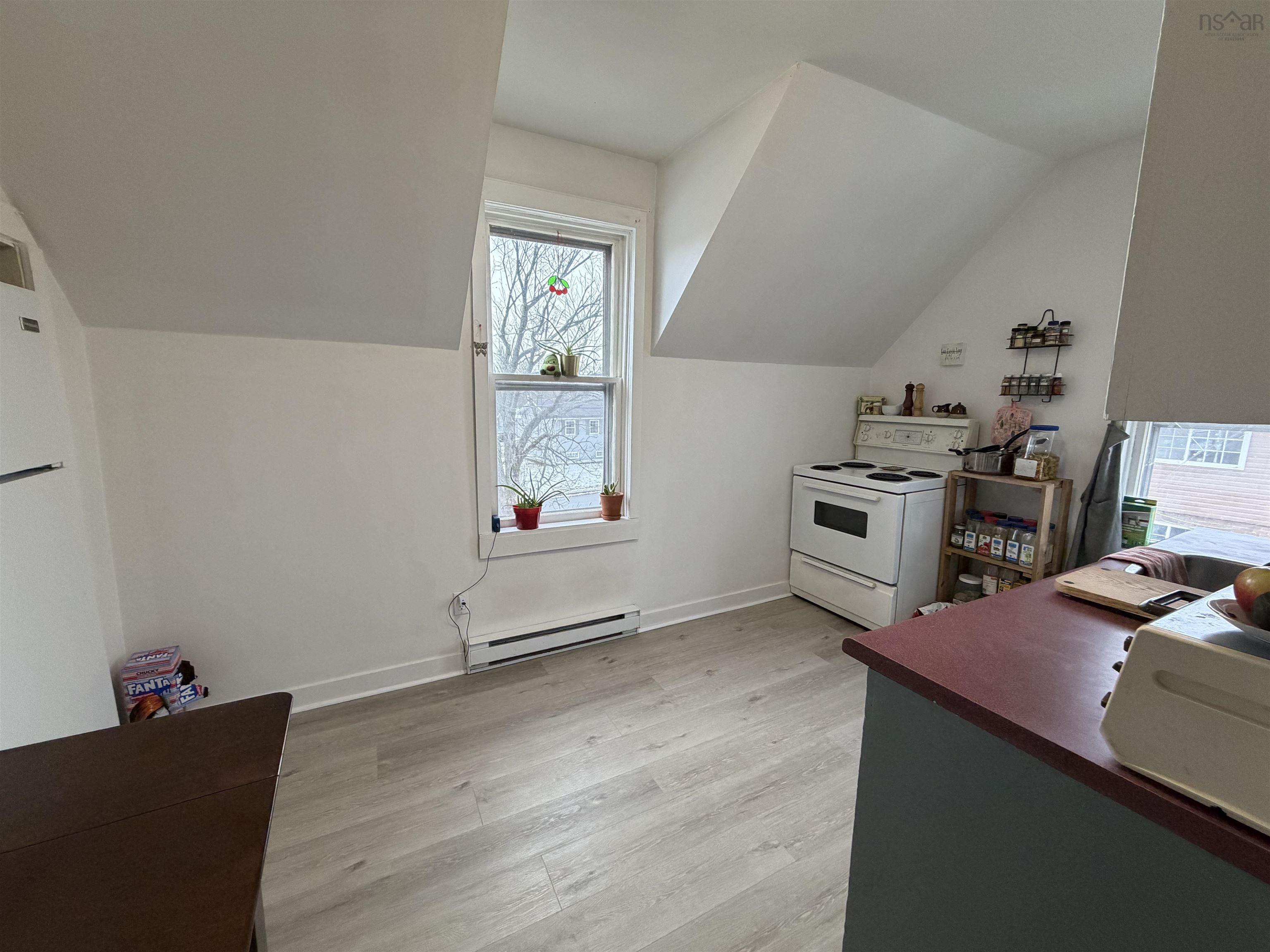 $234,900.00: 32 Emmanuel Street, Stellarton