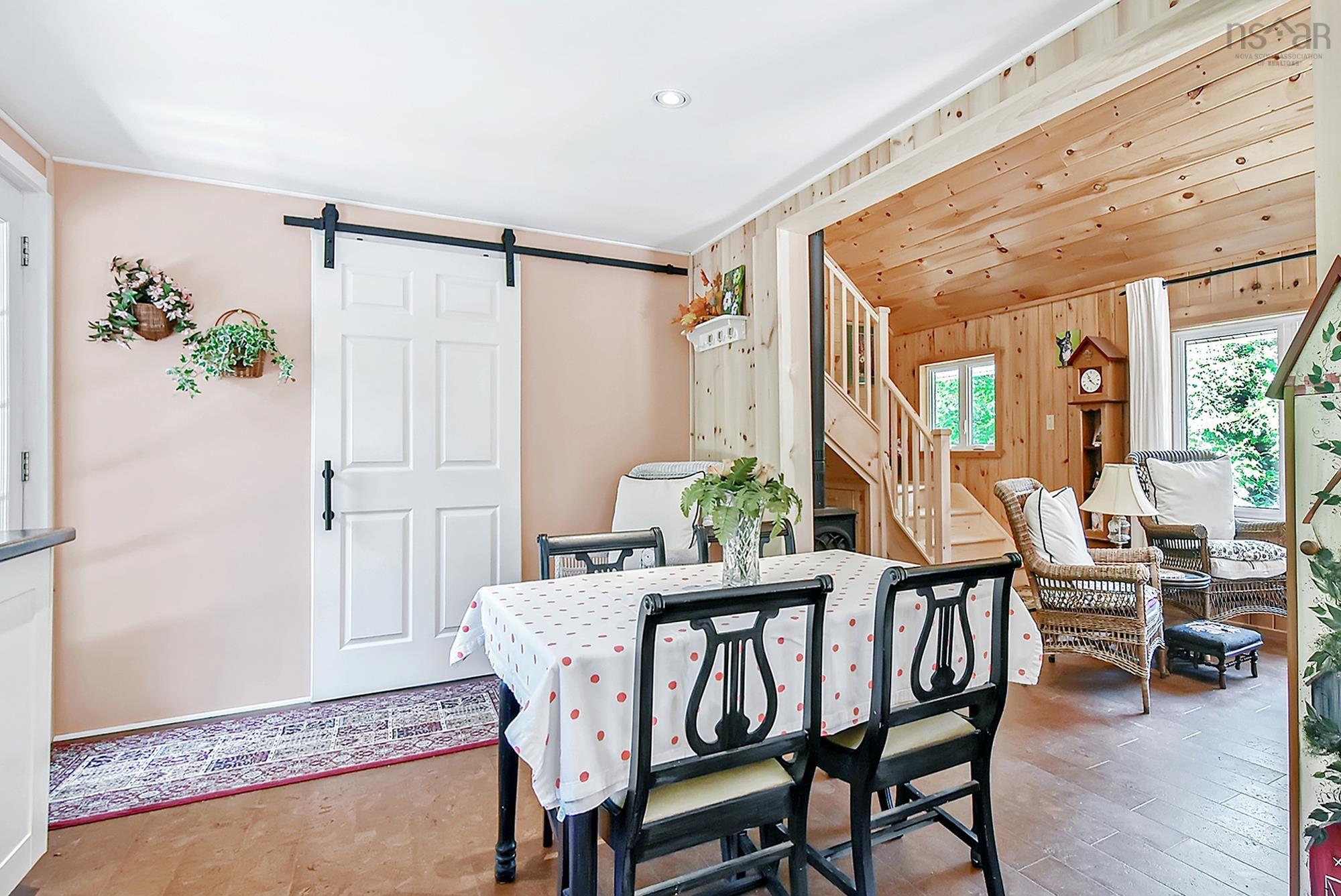 $375,000.00: 217 Hallamore Lane, Middle New Cornwall