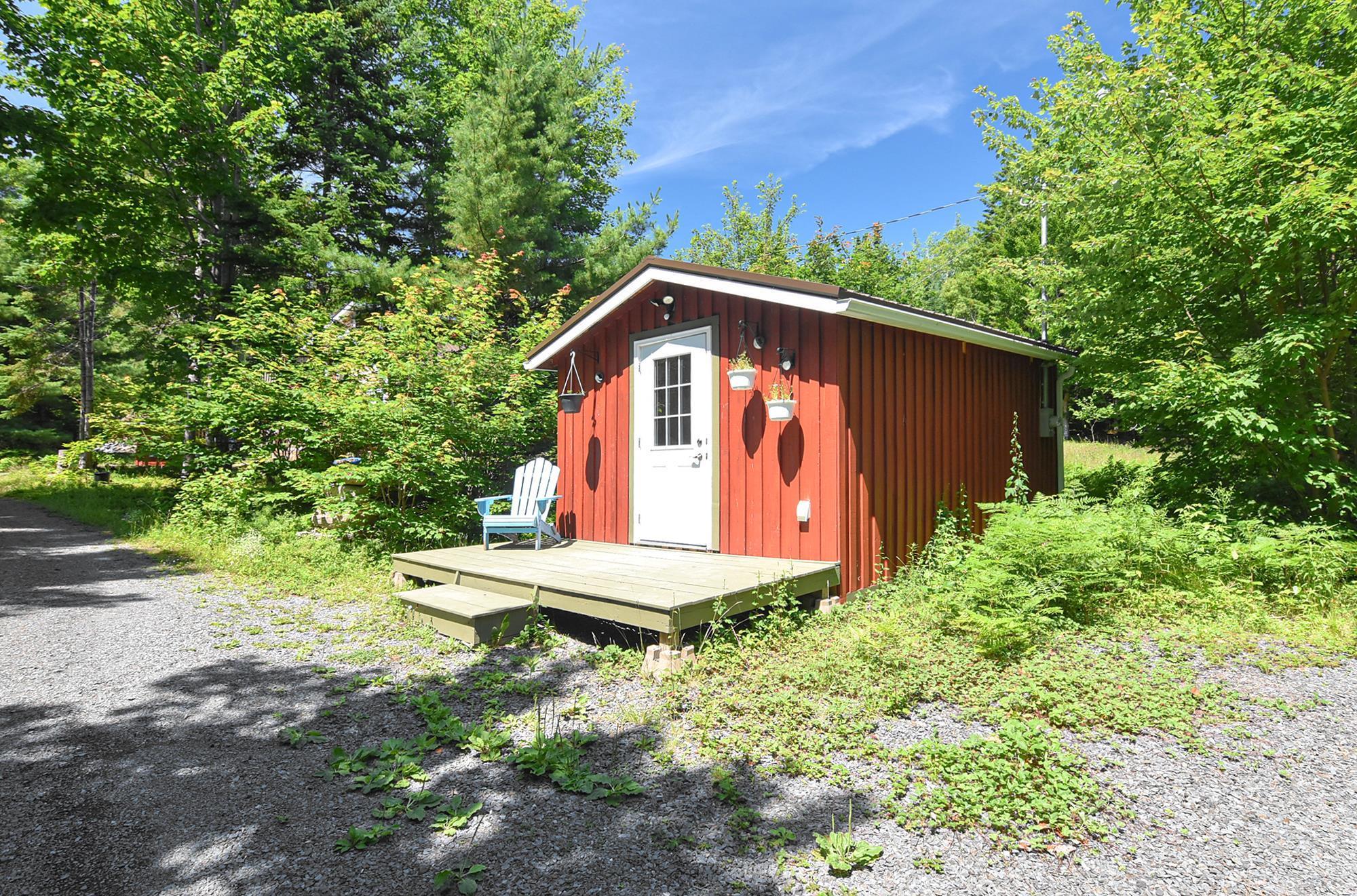 $375,000.00: 217 Hallamore Lane, Middle New Cornwall