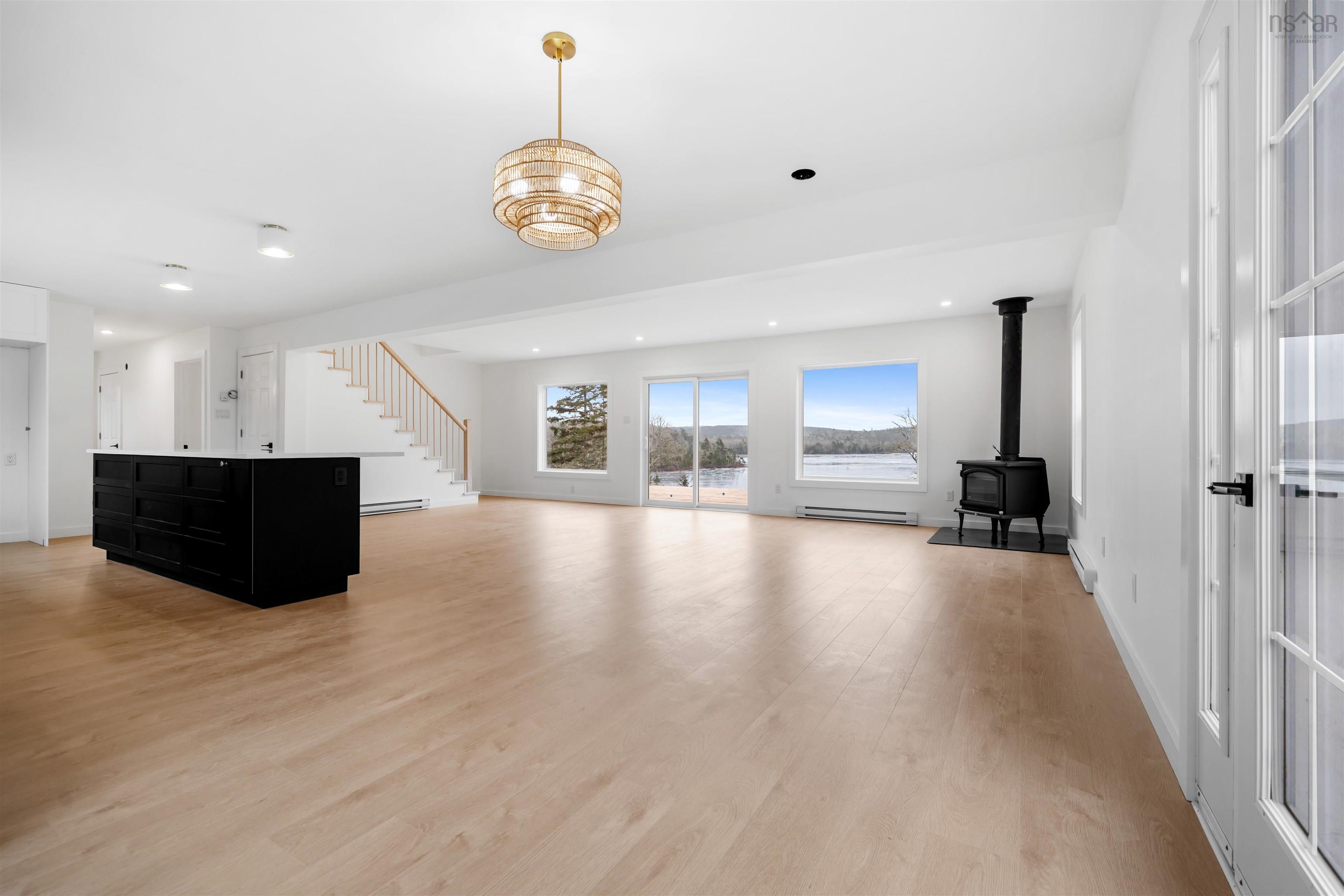 $559,900.00: 120 Old Hill Road, Sherbrooke