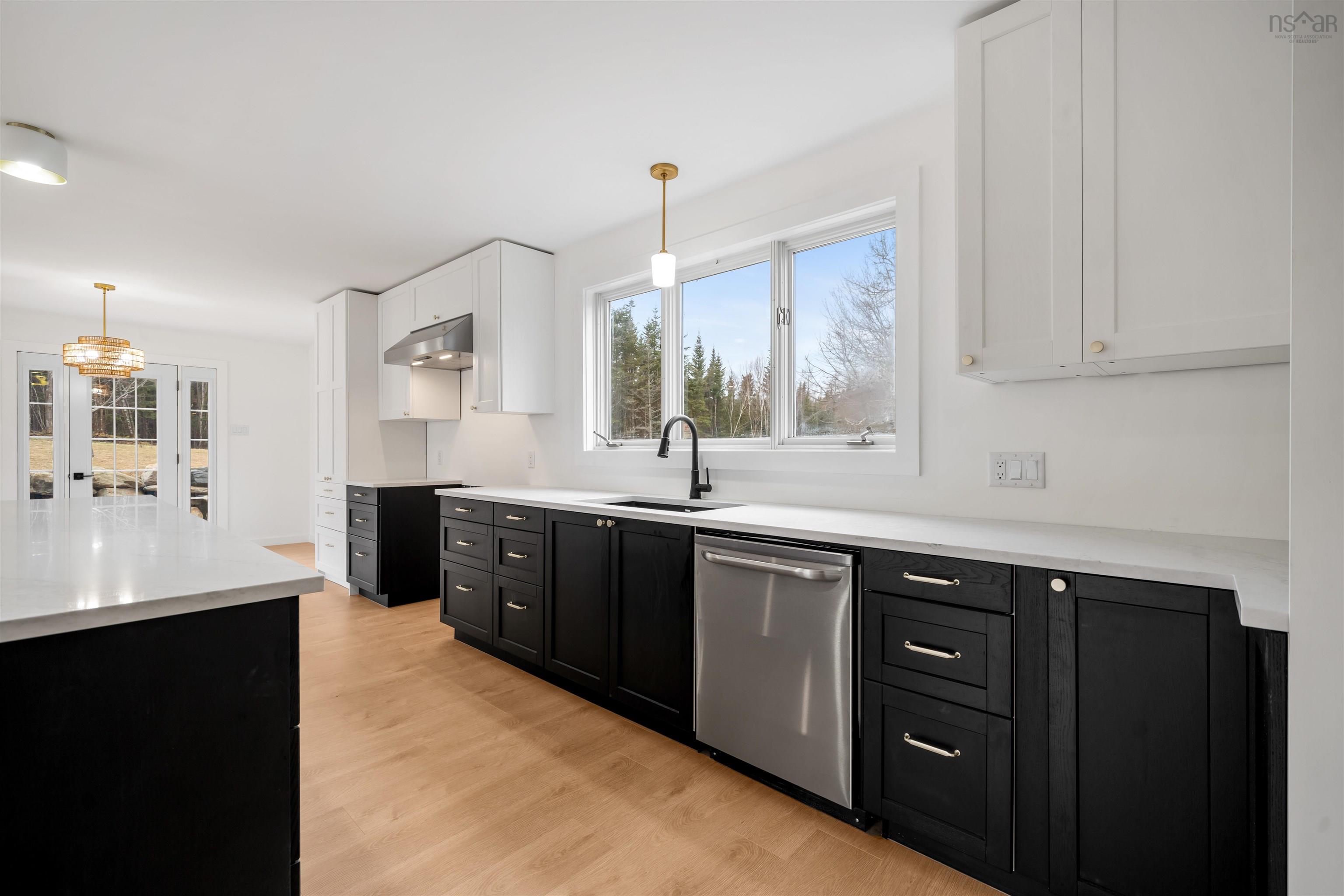 $559,900.00: 120 Old Hill Road, Sherbrooke