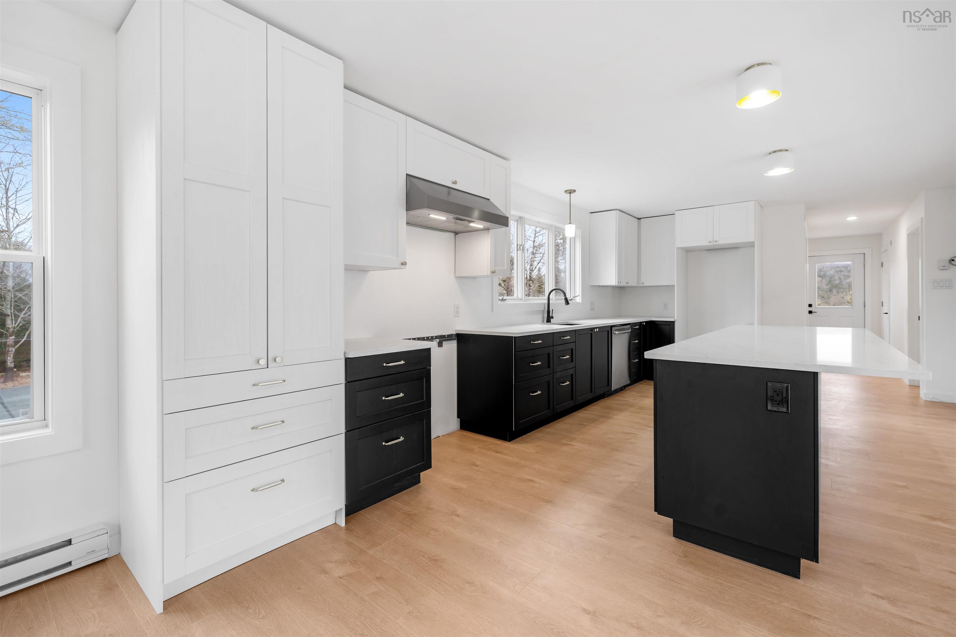 $559,900.00: 120 Old Hill Road, Sherbrooke