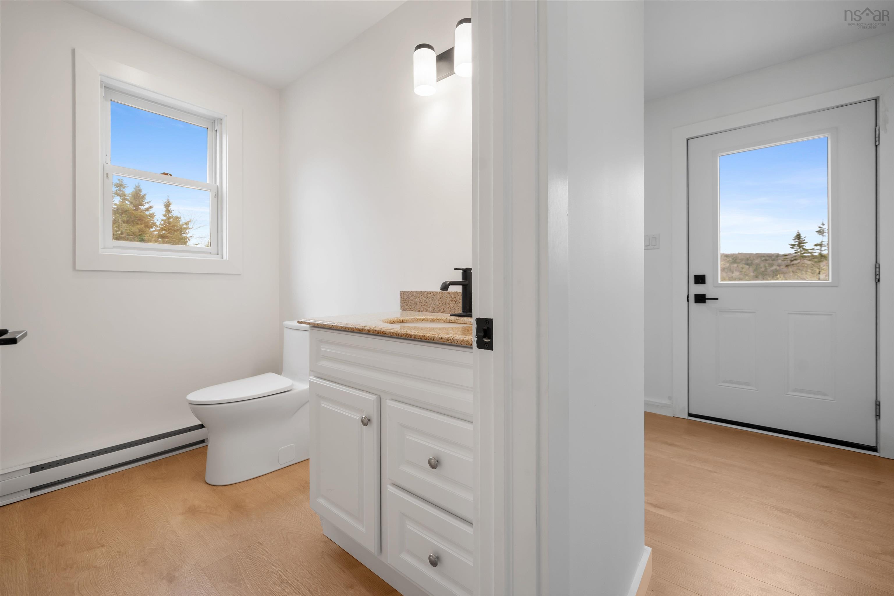 $559,900.00: 120 Old Hill Road, Sherbrooke