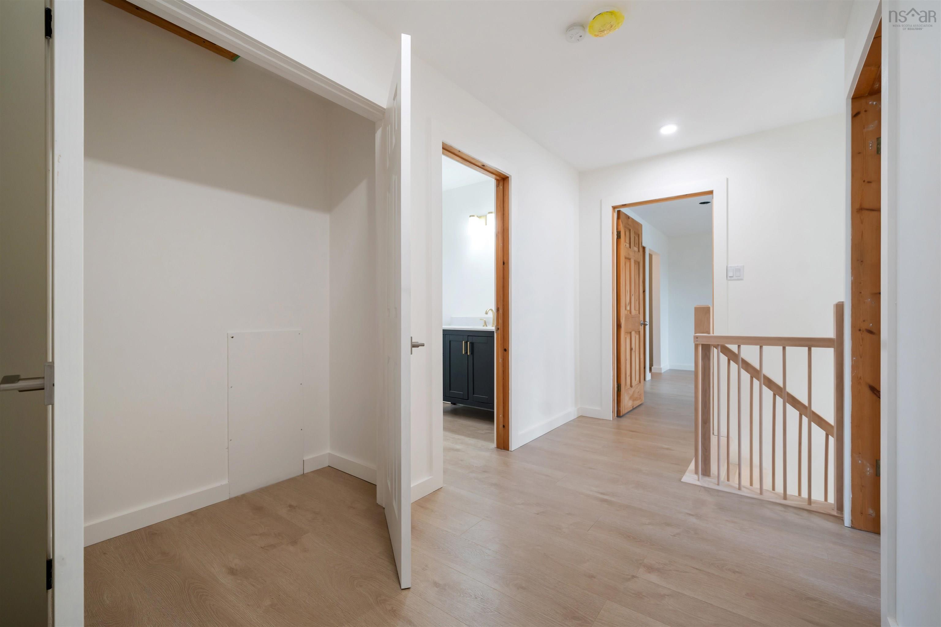 $559,900.00: 120 Old Hill Road, Sherbrooke