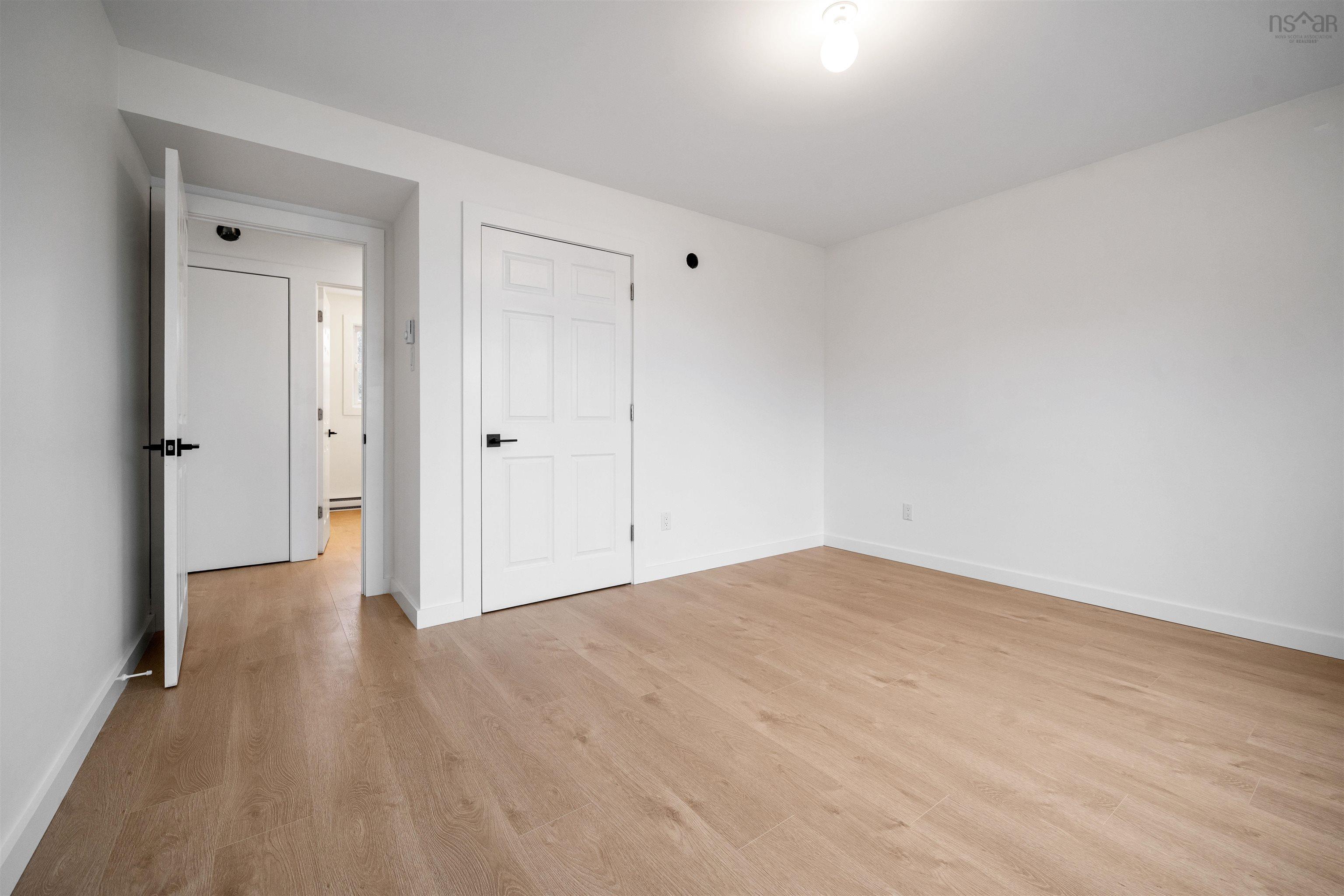 $559,900.00: 120 Old Hill Road, Sherbrooke