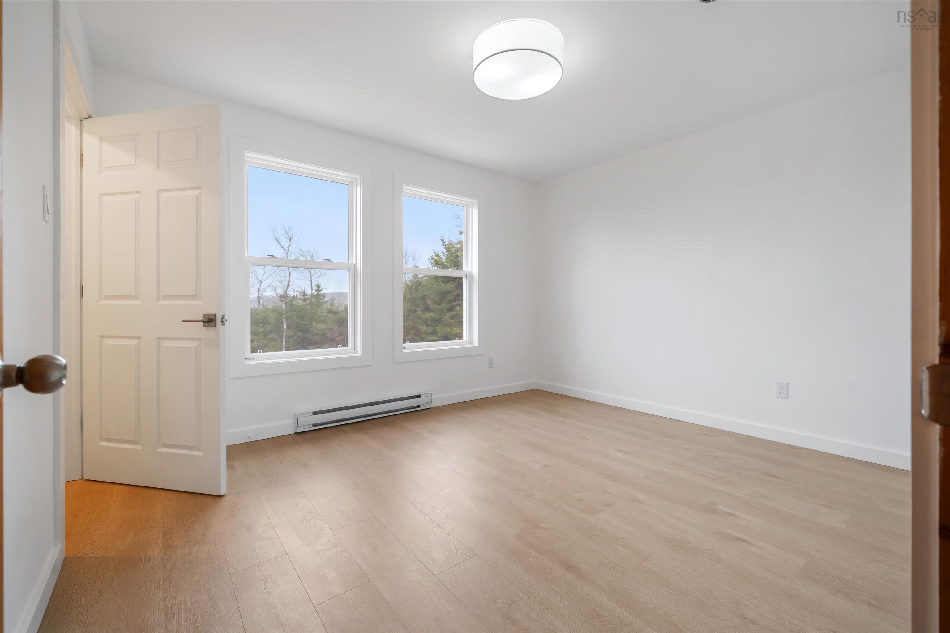 $559,900.00: 120 Old Hill Road, Sherbrooke