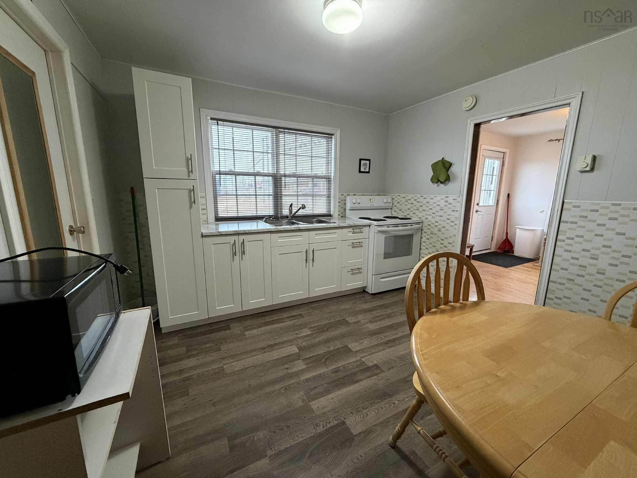 $189,000.00: 15479 Cabot Trail, Chéticamp