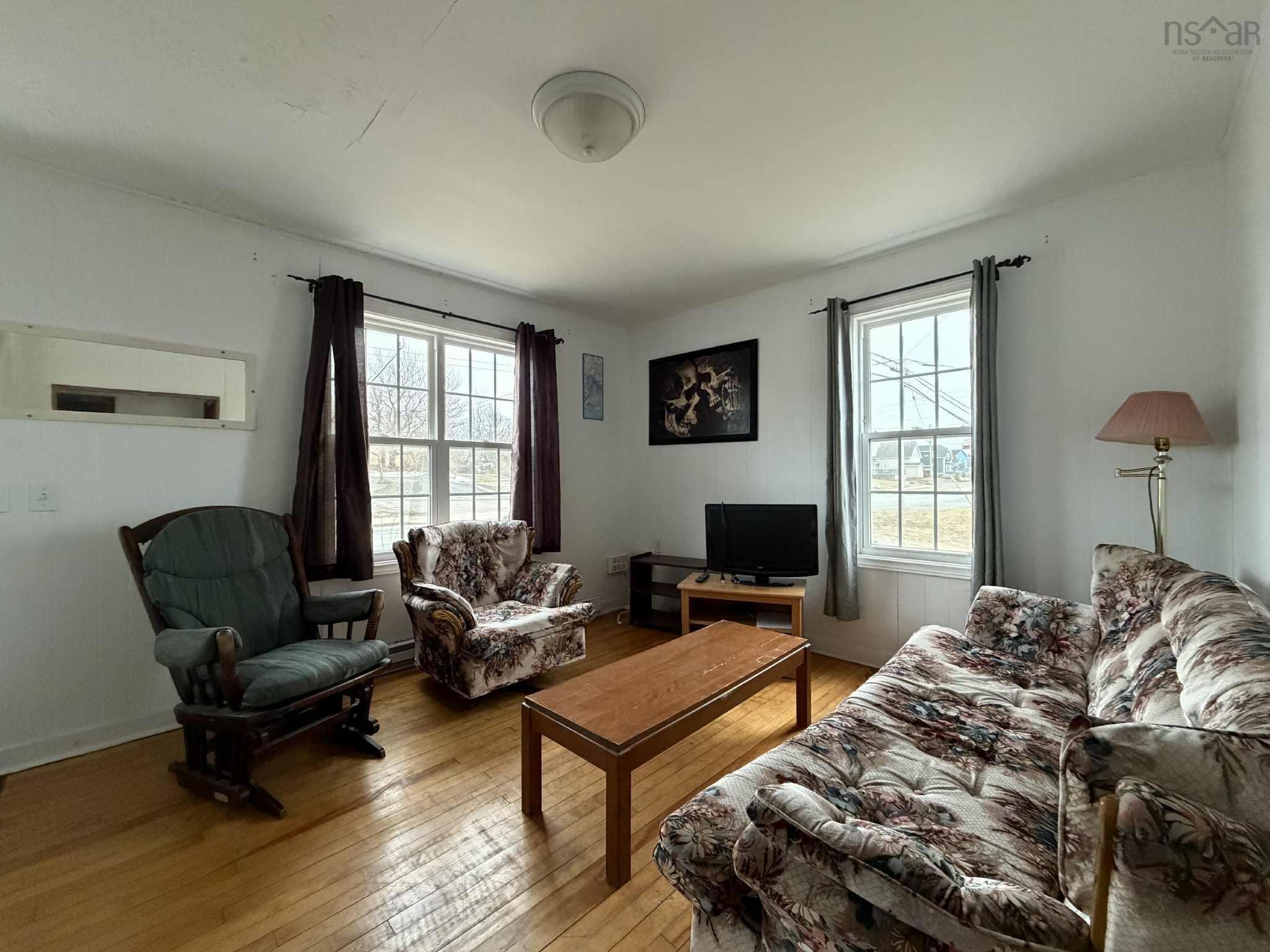 $189,000.00: 15479 Cabot Trail, Chéticamp