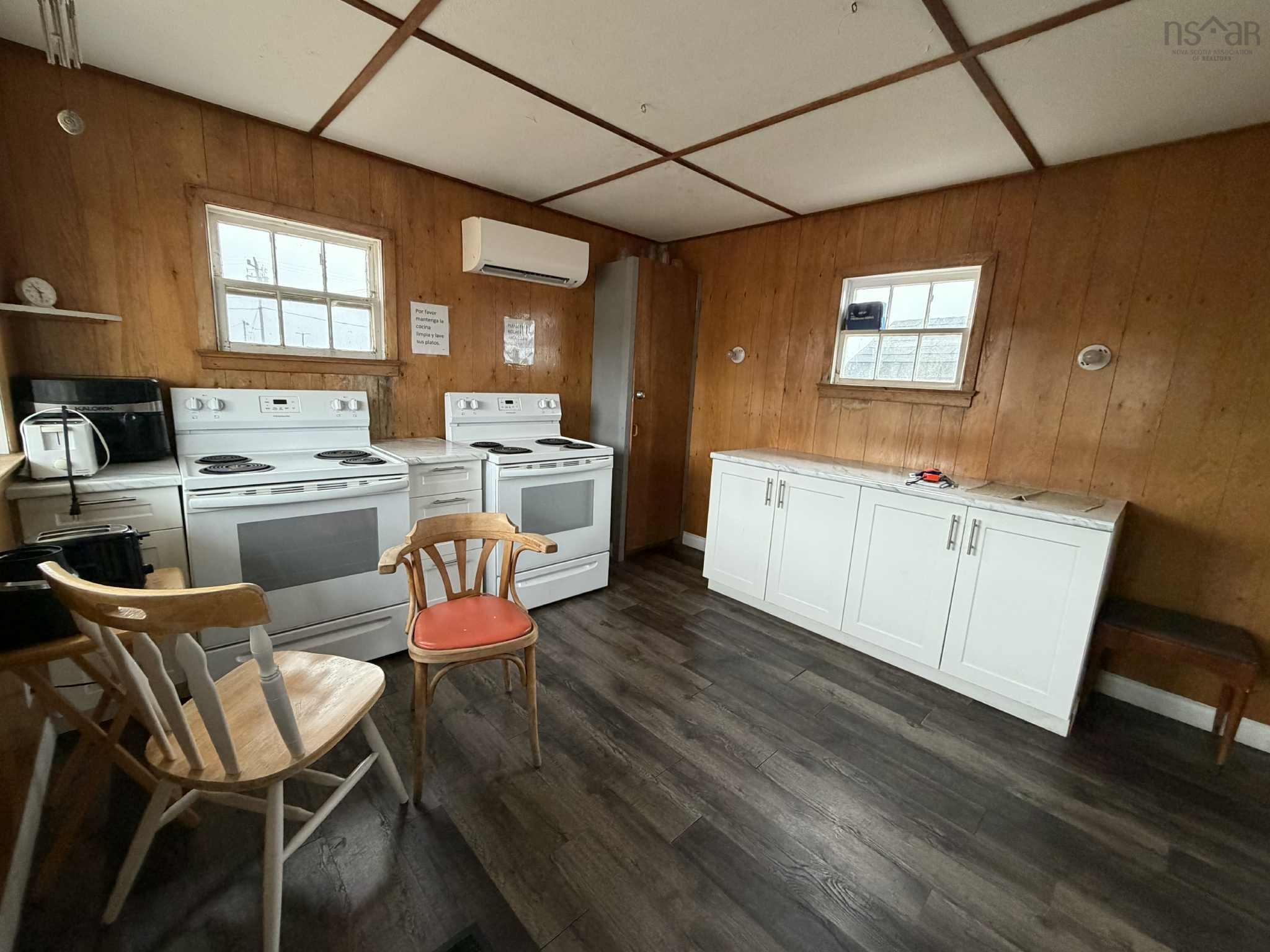 $175,000.00: 15481 Cabot Trail, Chéticamp