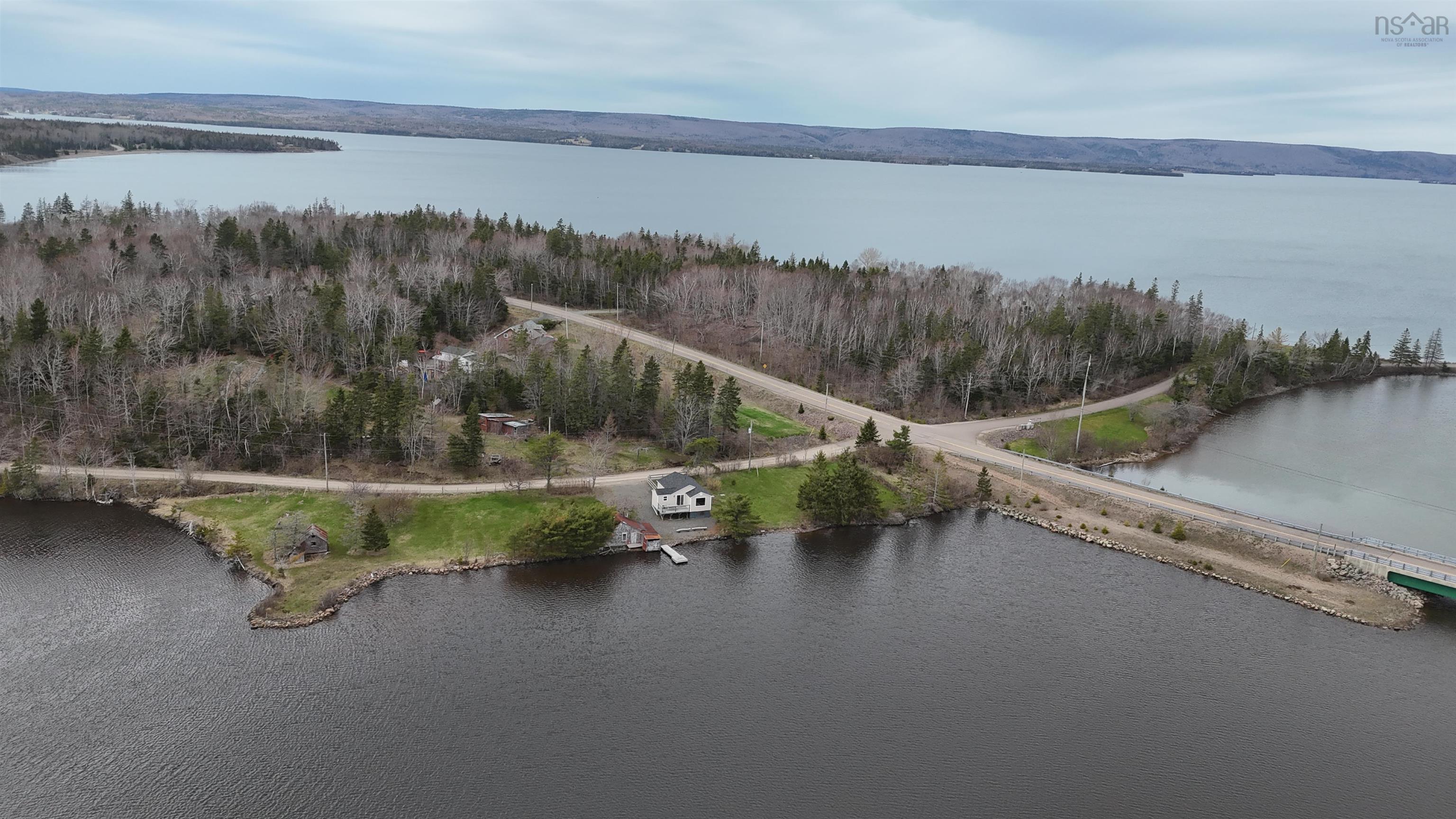 $295,000.00: 118 Old Black River Road, Dundee