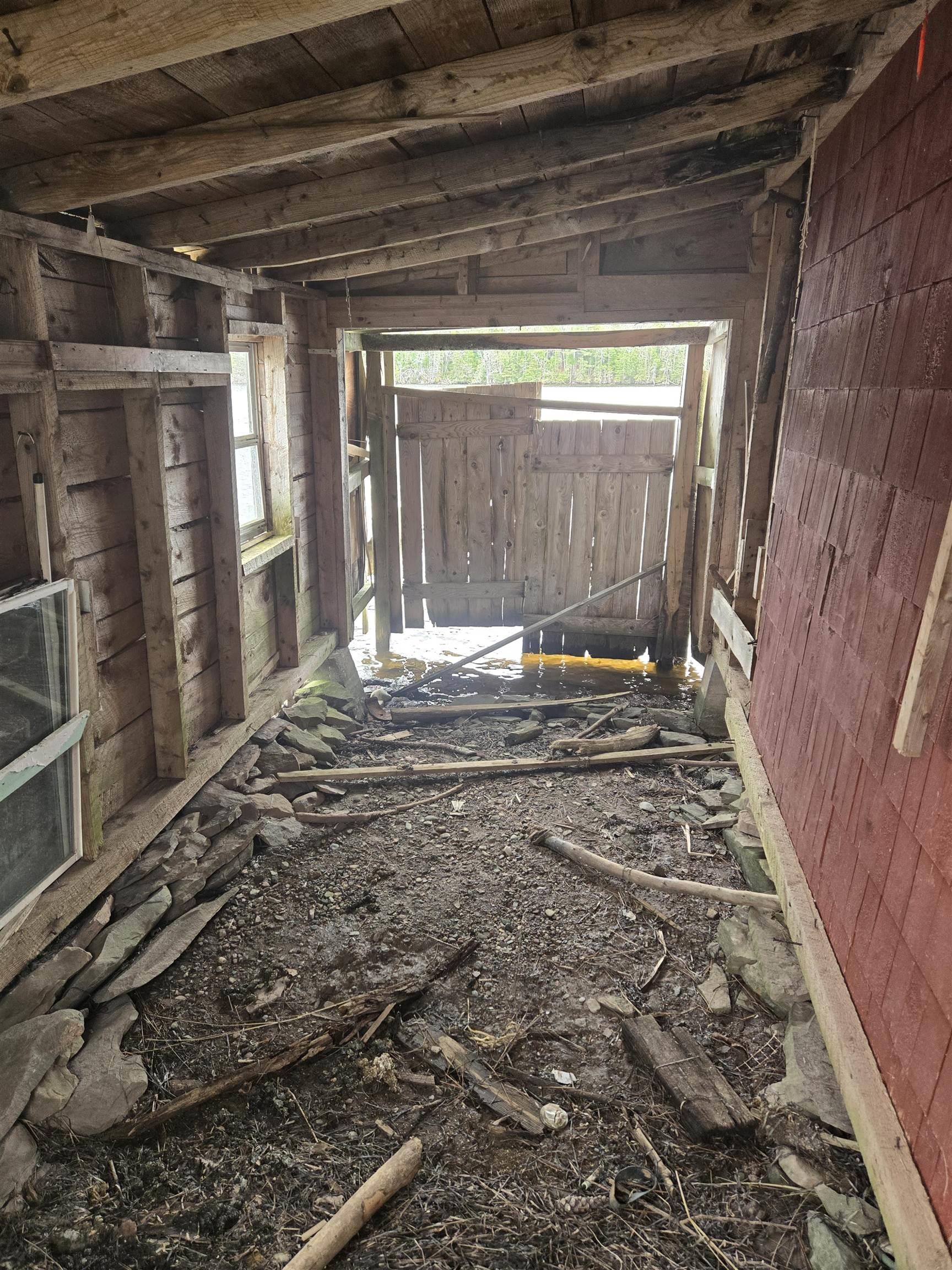 $295,000.00: 118 Old Black River Road, Dundee