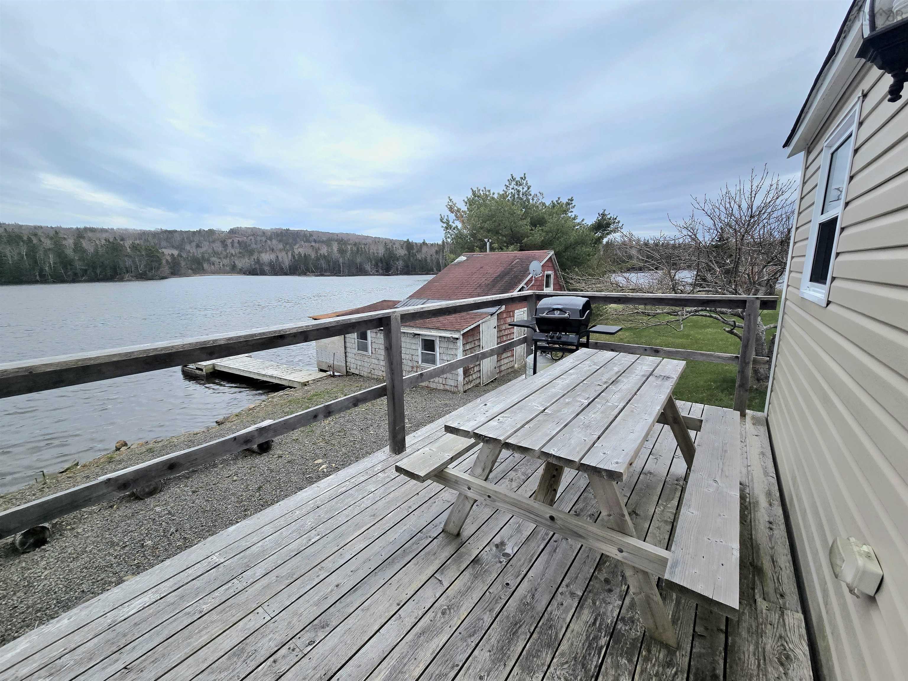 $295,000.00: 118 Old Black River Road, Dundee